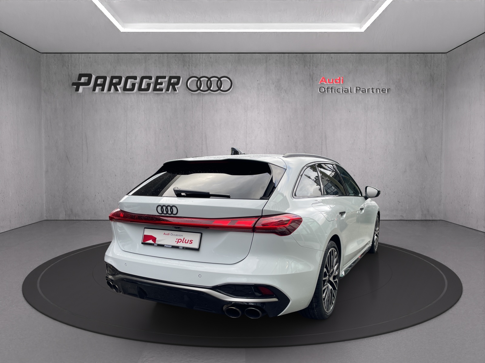 AUDI S5 Avant TFSI quattro S tronic-image-5