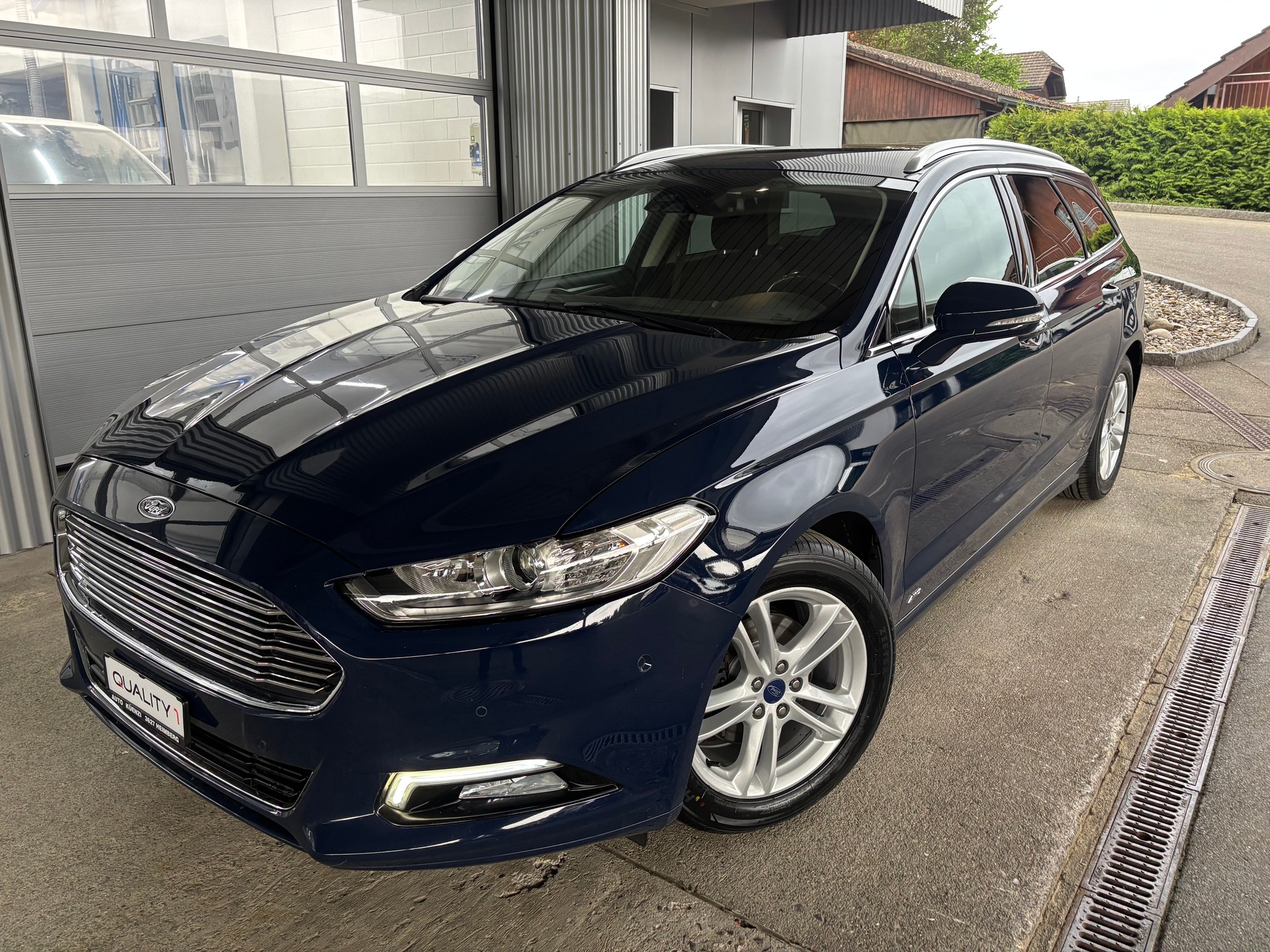 FORD Mondeo 2.0 TDCi Titanium AWD PowerShift mit AHK