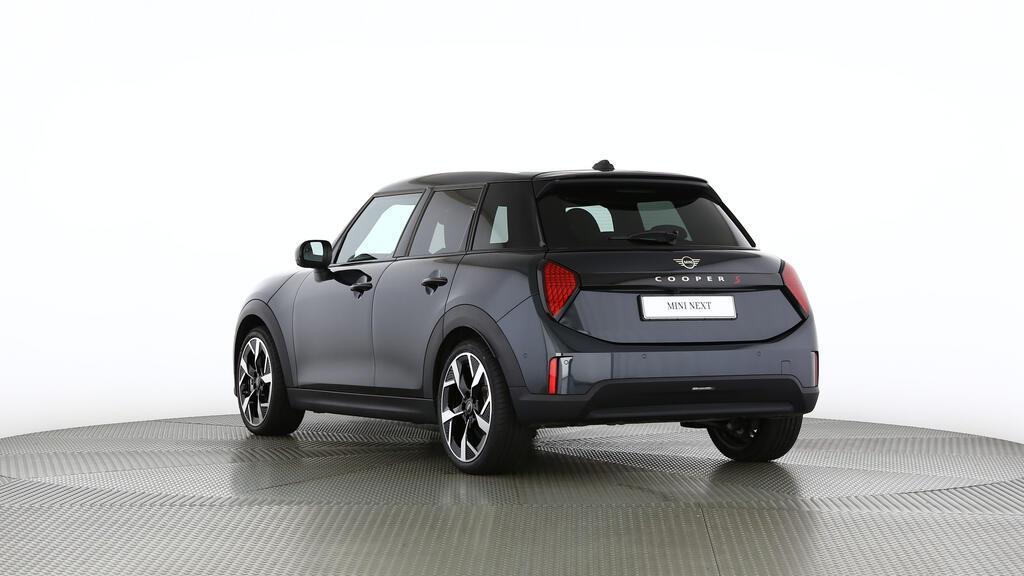 MINI Cooper 5 door S-image-4