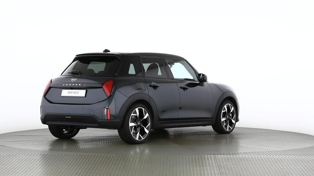 MINI Cooper 5 door S-image-3