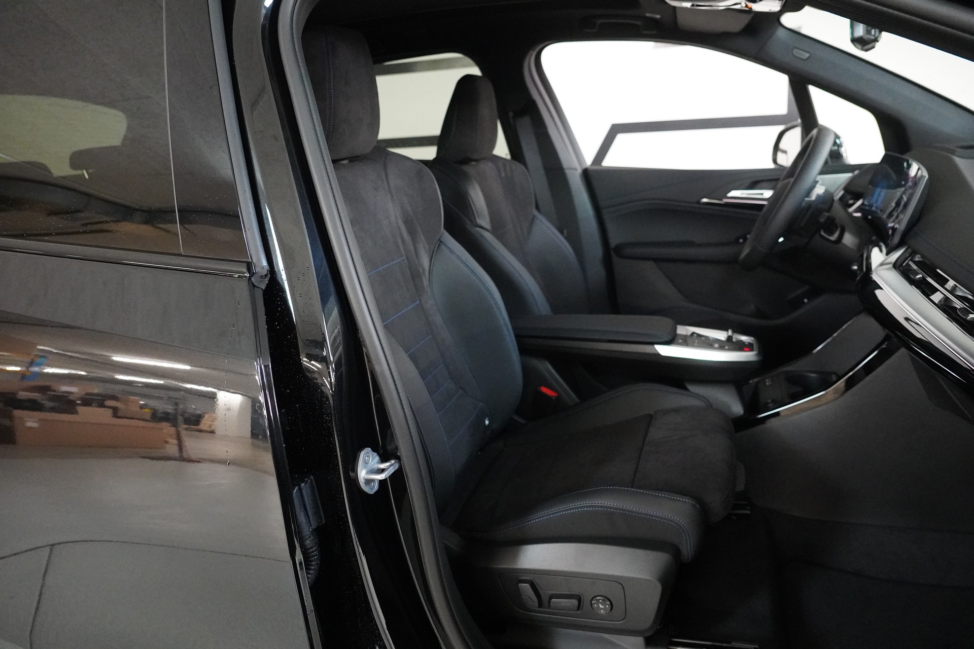 BMW 223d Active Tourer xDrive M Sport DKG-image-14