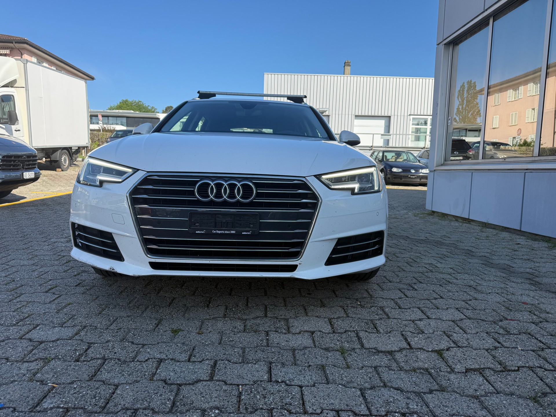 AUDI A4 Avant 2.0 TDI S-tronic-image-0