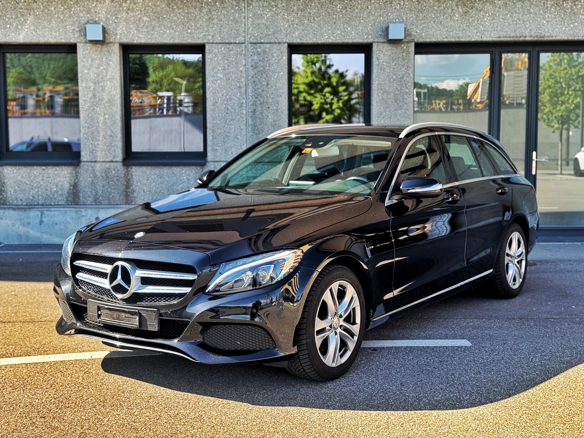 MERCEDES-BENZ C 180 AMG Line 7G-Tronic