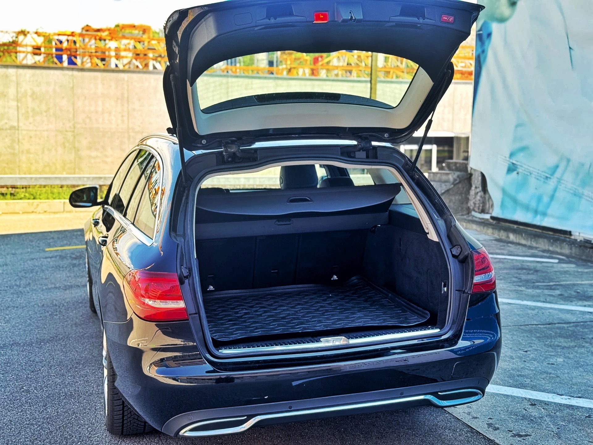 MERCEDES-BENZ C 180 AMG Line 7G-Tronic-image-14