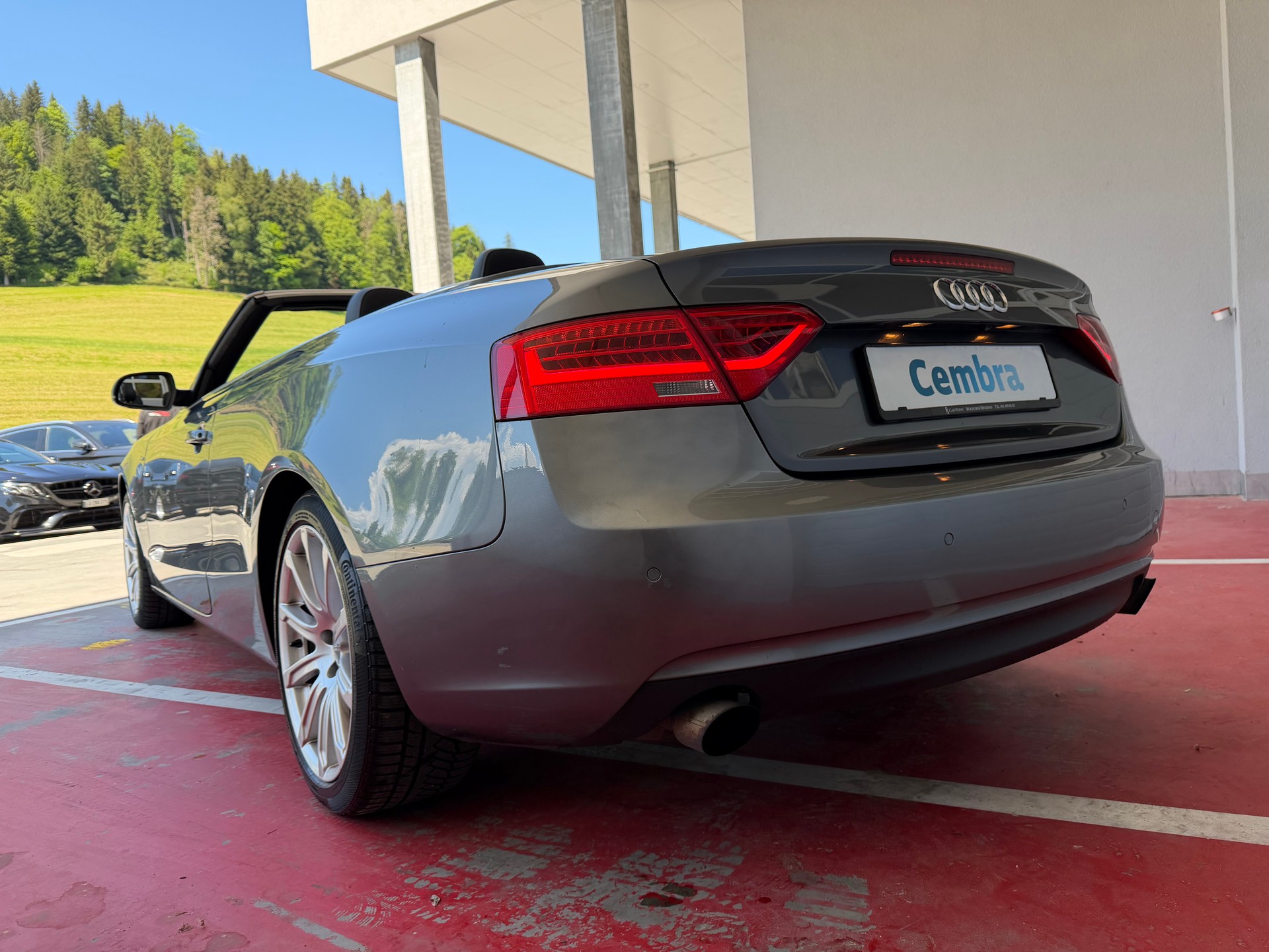 AUDI A5 Cabriolet 2.0 TFSI quattro S-tronic-image-2