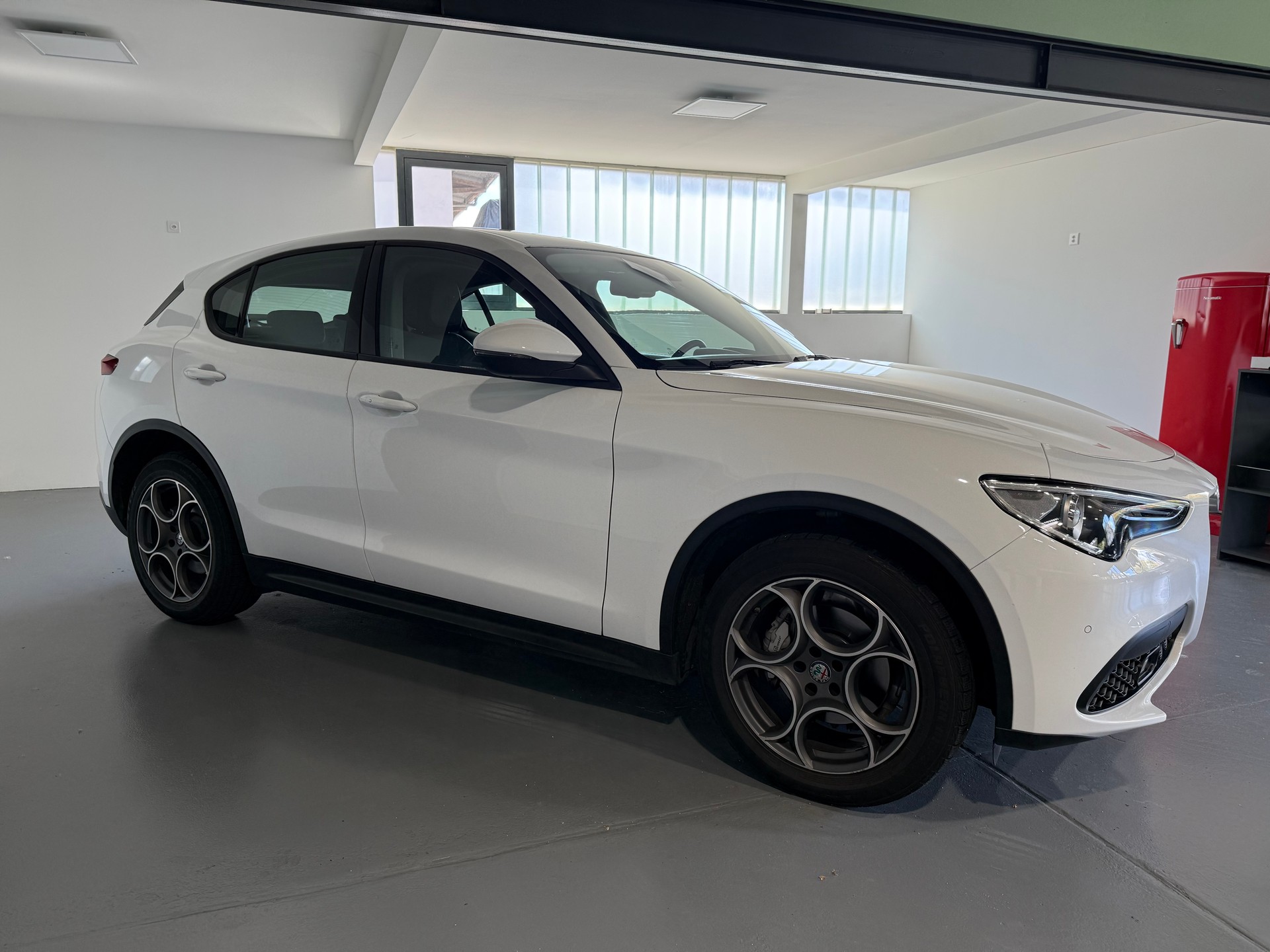 ALFA ROMEO Stelvio 2.0 Super Q4 Automatic-image-5