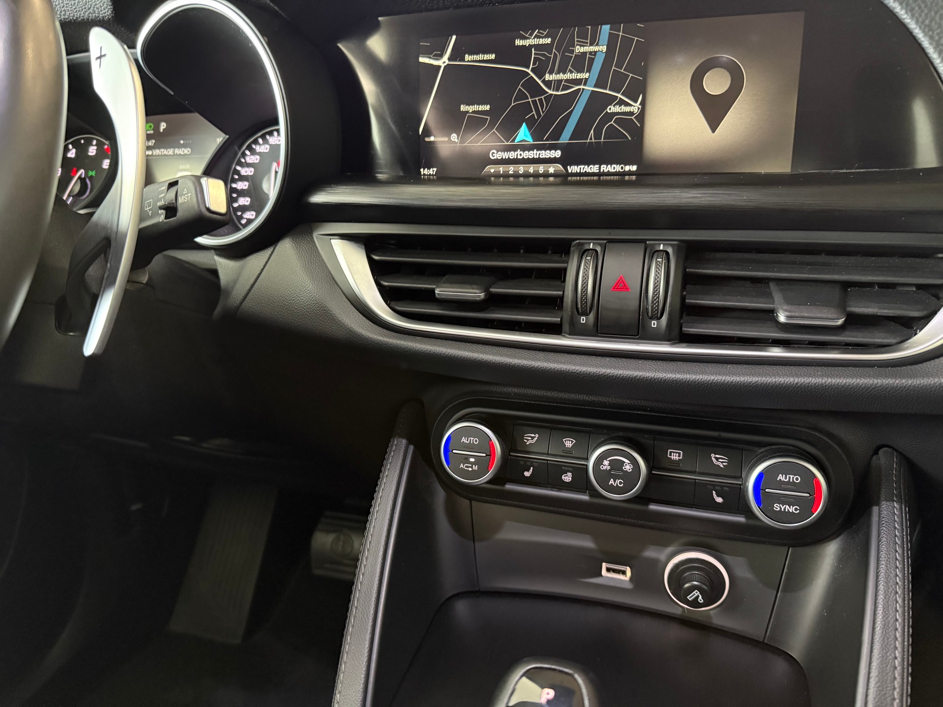 ALFA ROMEO Stelvio 2.0 Super Q4 Automatic-image-14