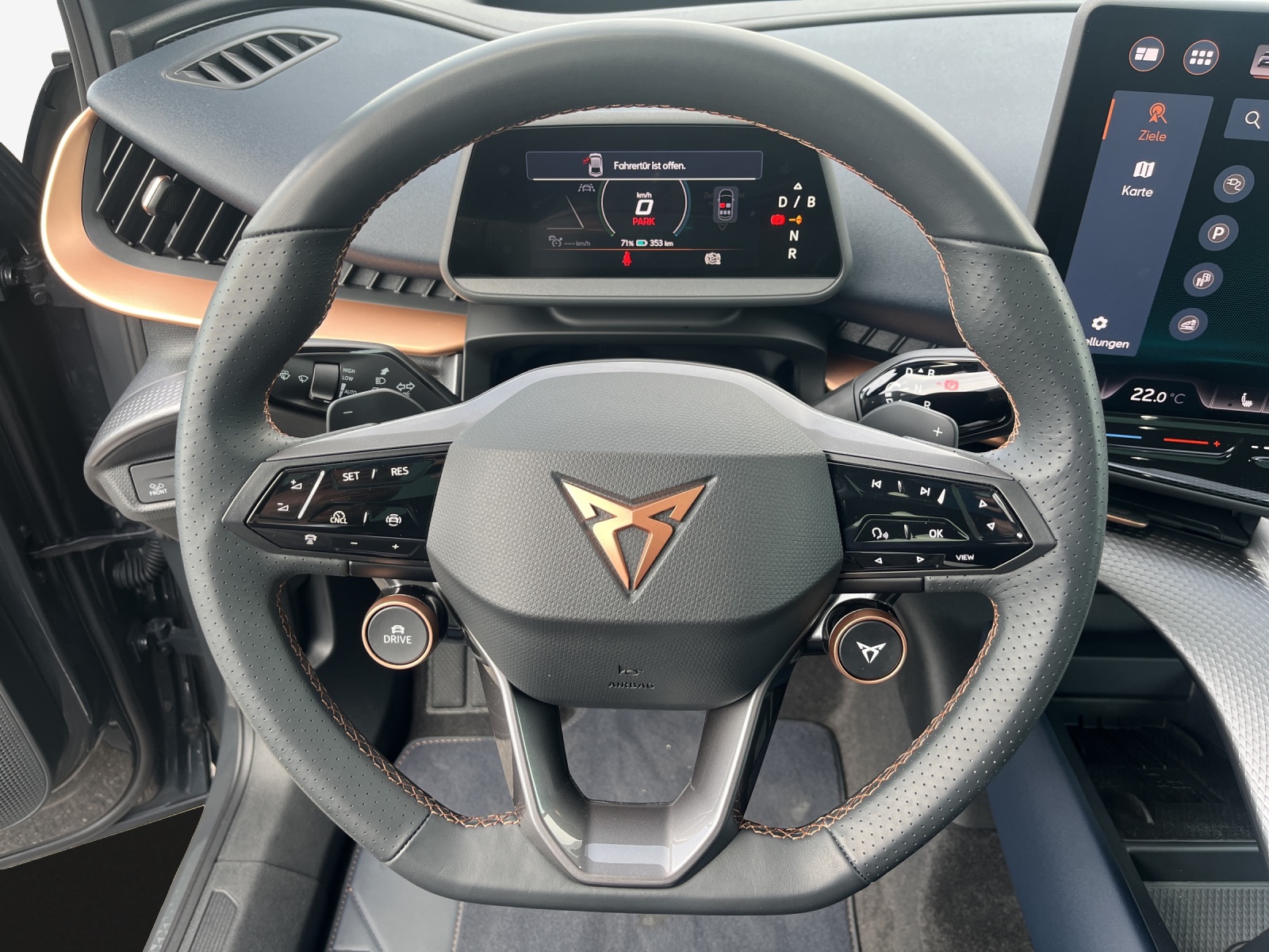 CUPRA Tavascan Type 9 77 kWh Adrenaline-image-10