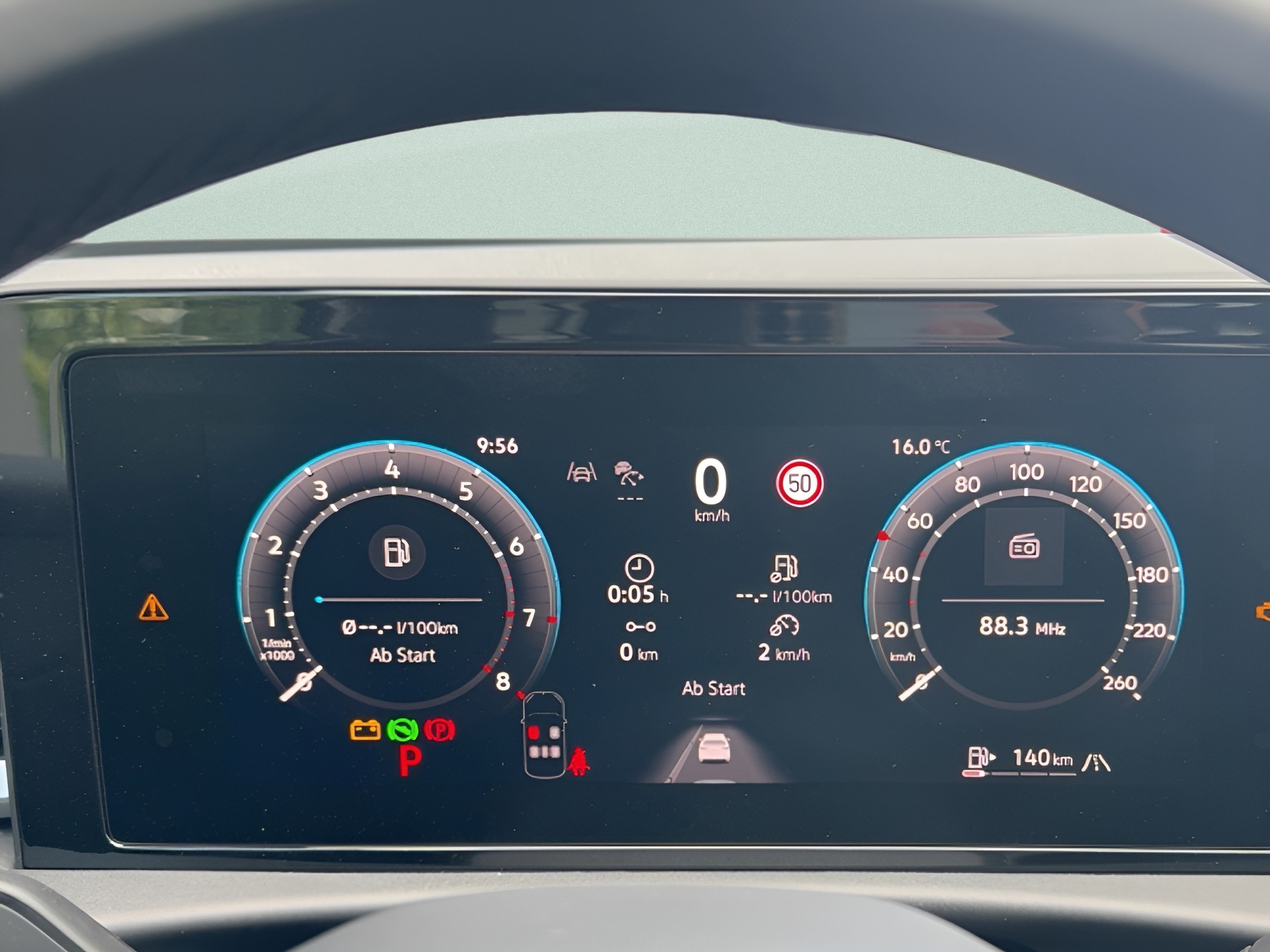 VW T-Roc 1.5 eTSI mHEV R-Line DSG-image-16