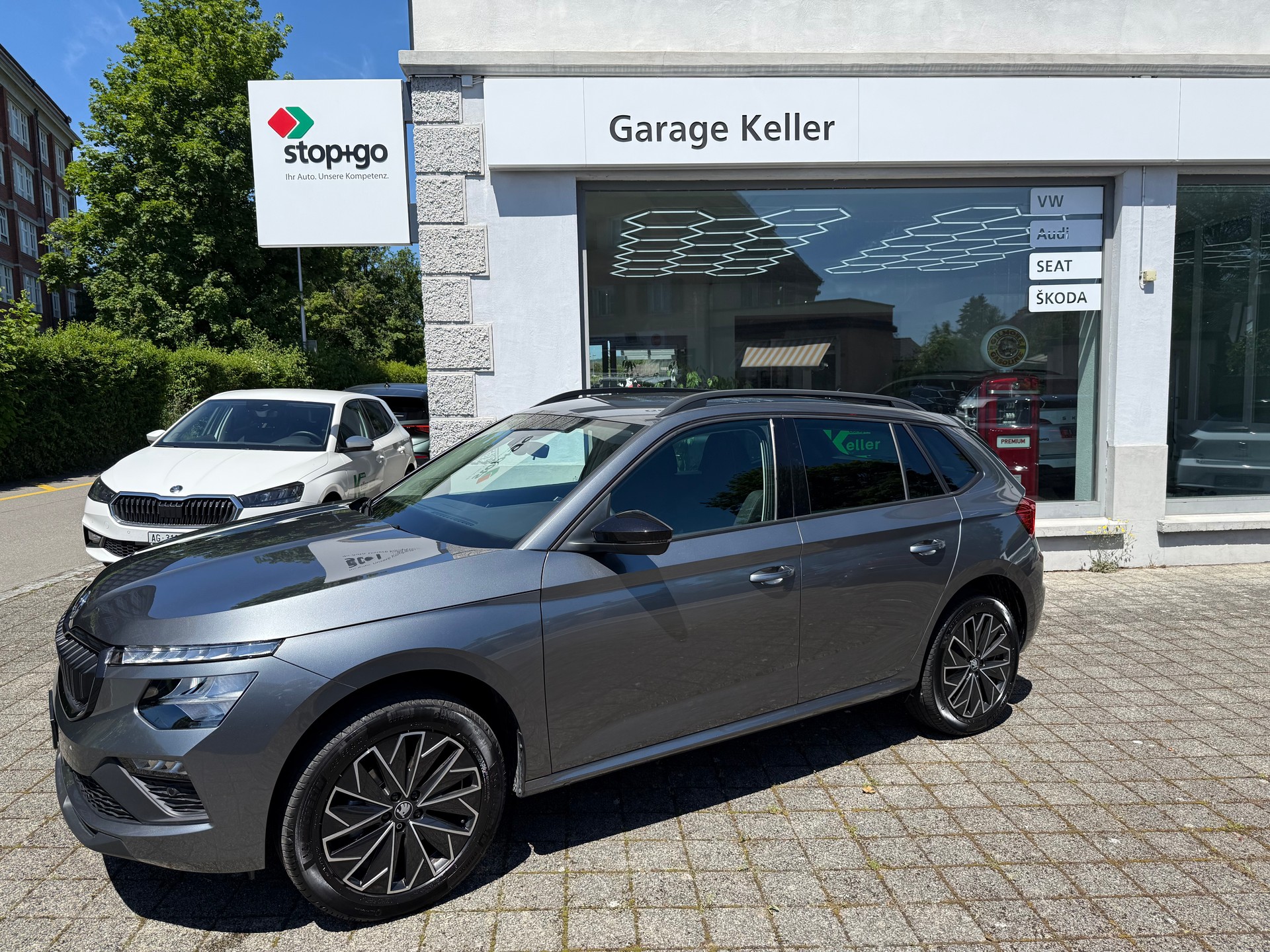 SKODA Kamiq 1.0 TSI Selection DSG-image-12