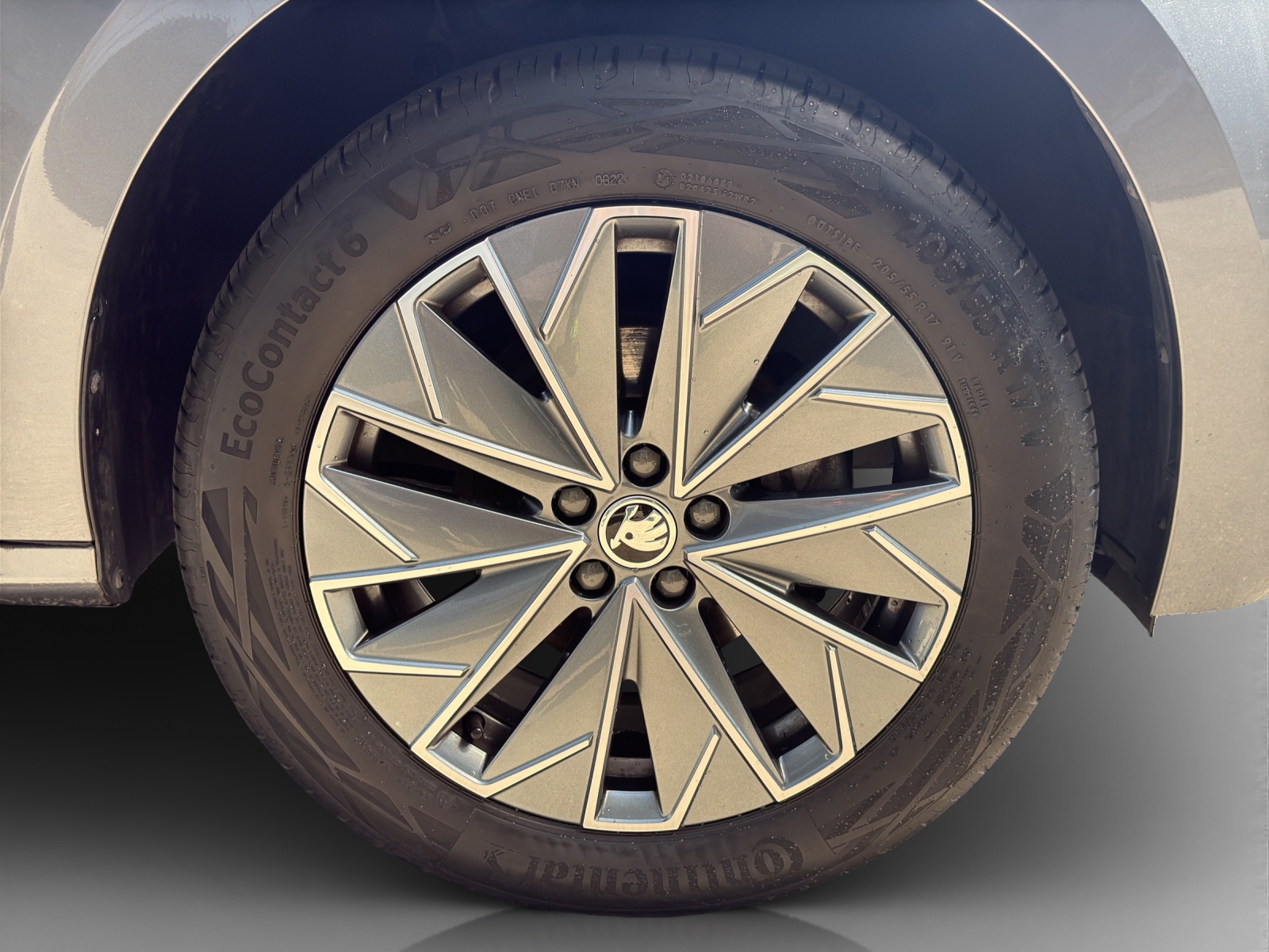 SKODA Kamiq 1.0 TSI Tour DSG-image-13