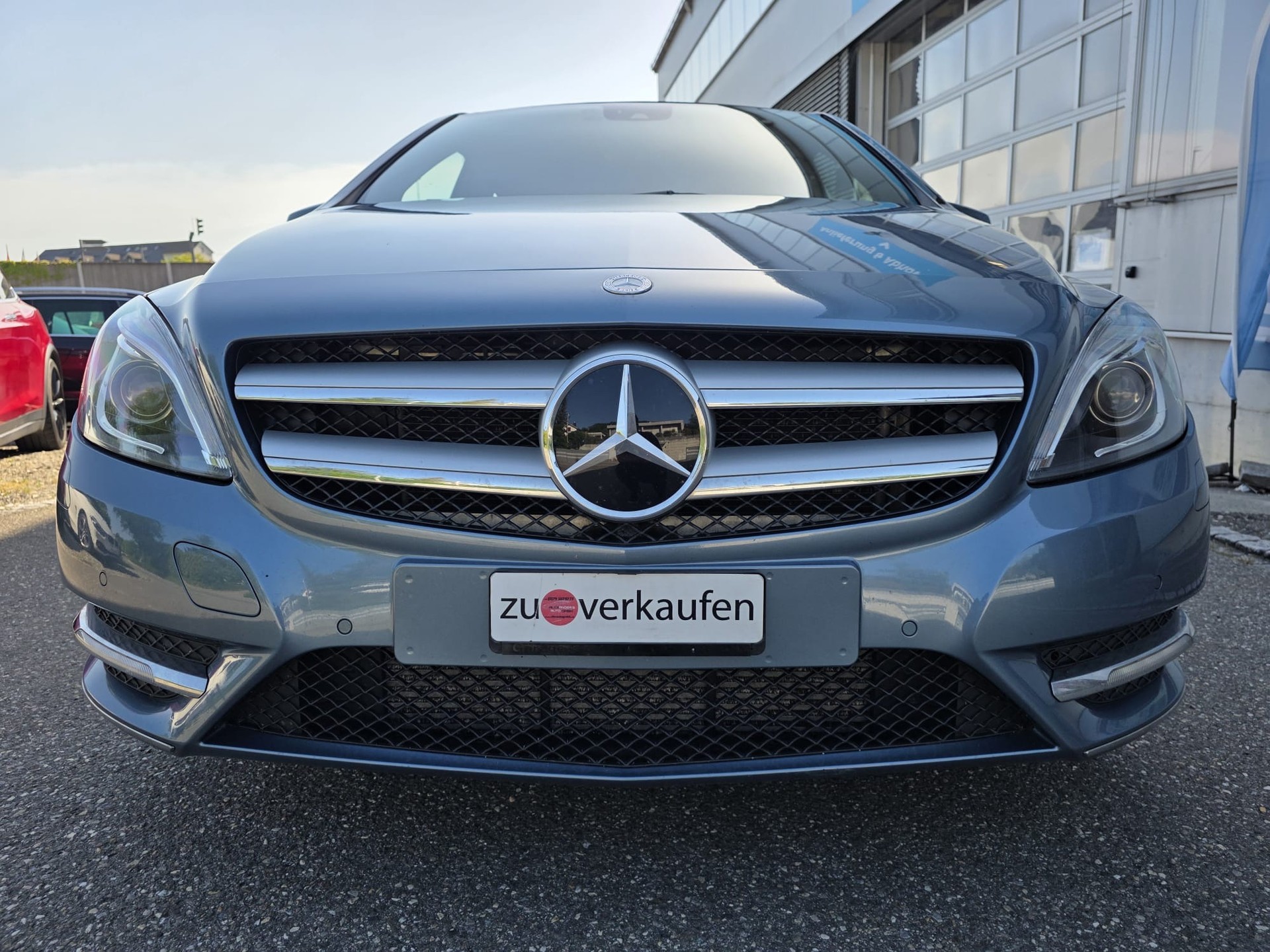 MERCEDES-BENZ B 180 CDI-image-1