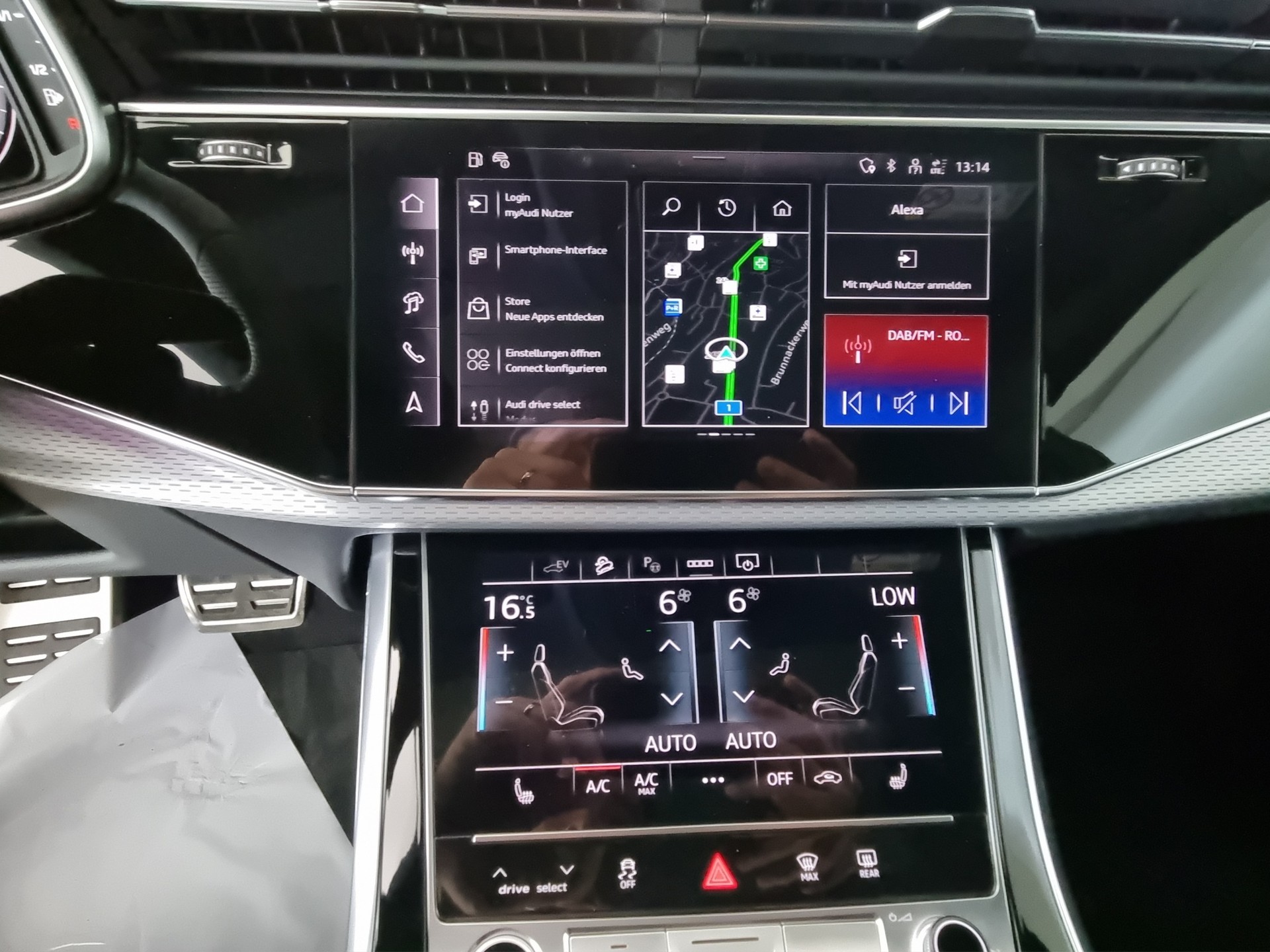 AUDI Q8 TFSI e quattro 290 kW tiptronic-image-13