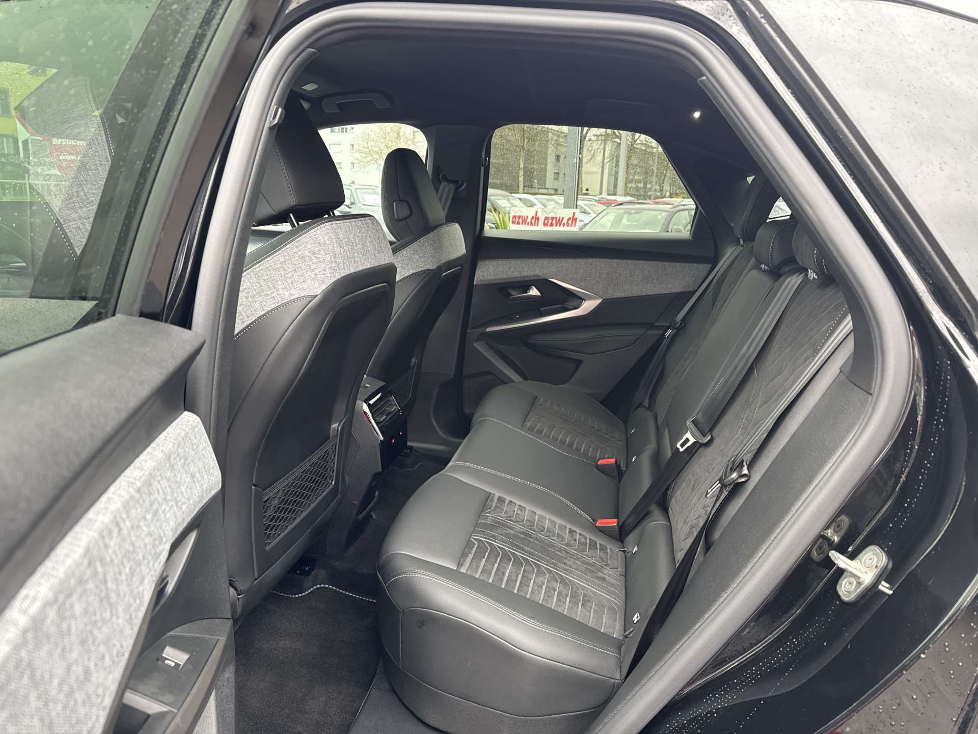 PEUGEOT 3008 145 e-DCS6 Hybrid GT Automat-image-6