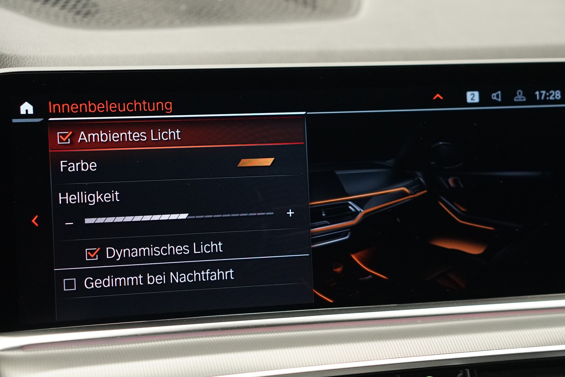 BMW X5 xDrive 30d Steptronic *CH-Fahrzeug* *AHK* *HuD*-image-28