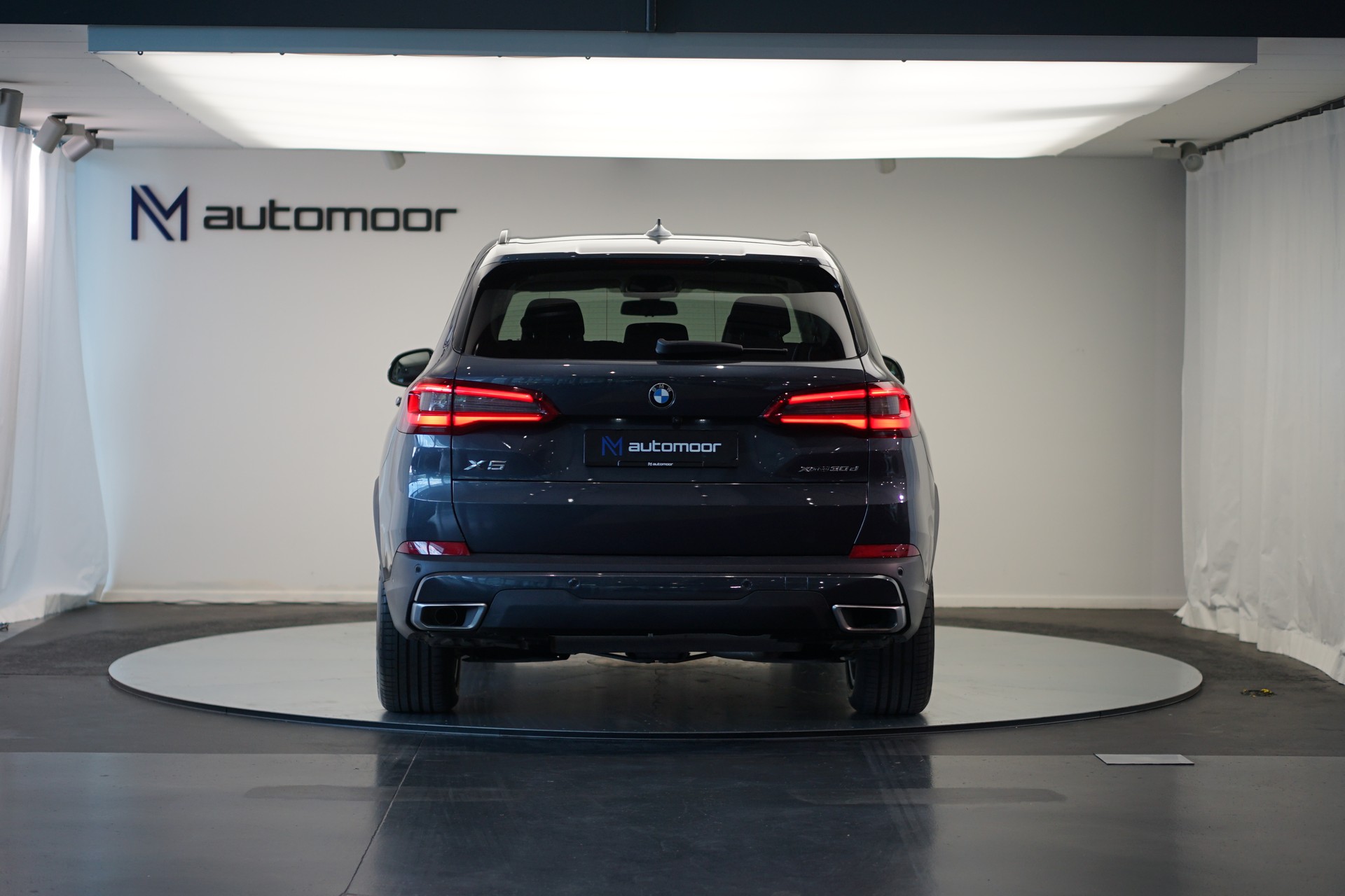 BMW X5 xDrive 30d Steptronic *CH-Fahrzeug* *AHK* *HuD*-image-5