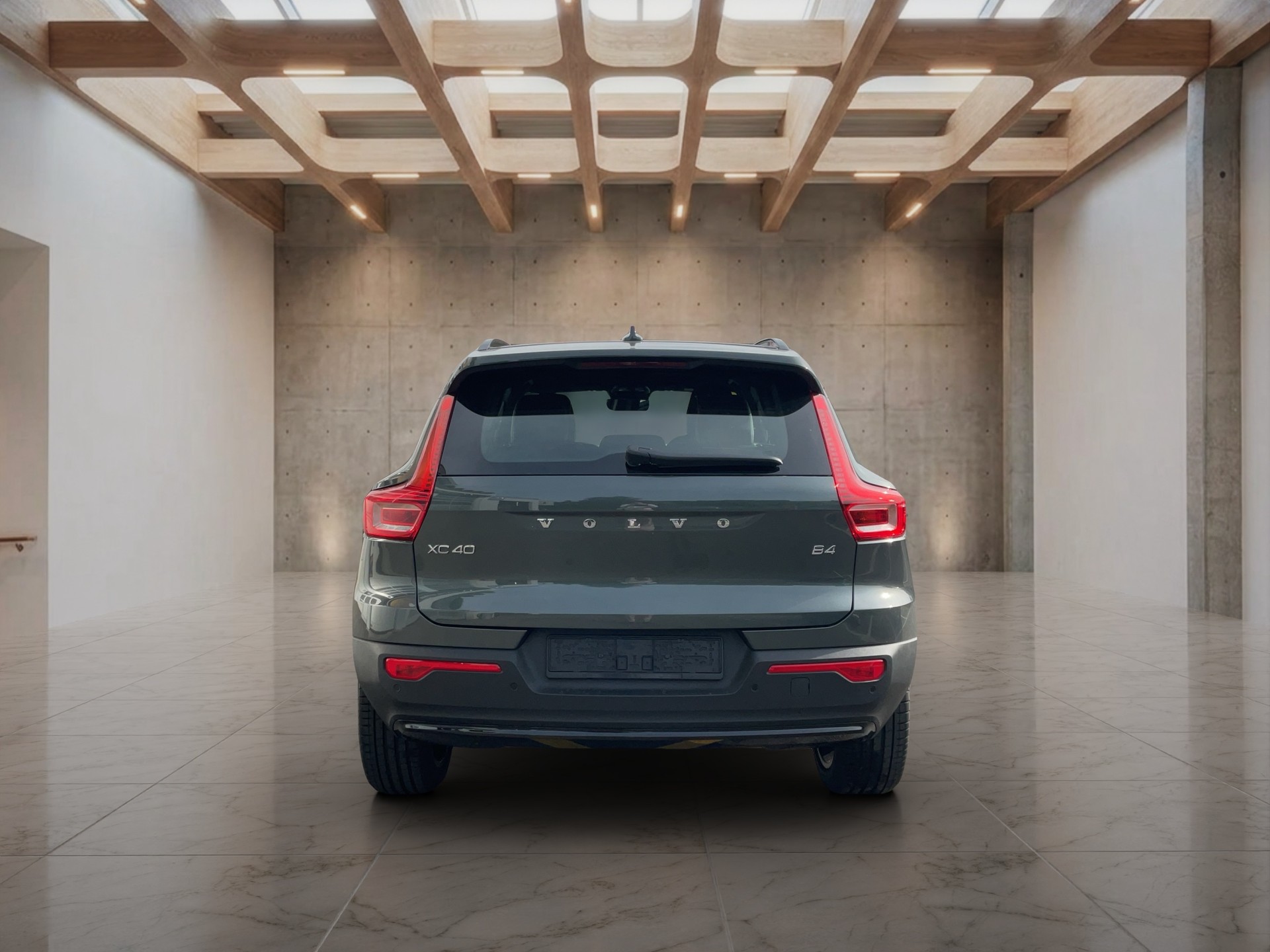VOLVO XC40 2.0 B4 MH Ultra Dark-image-4
