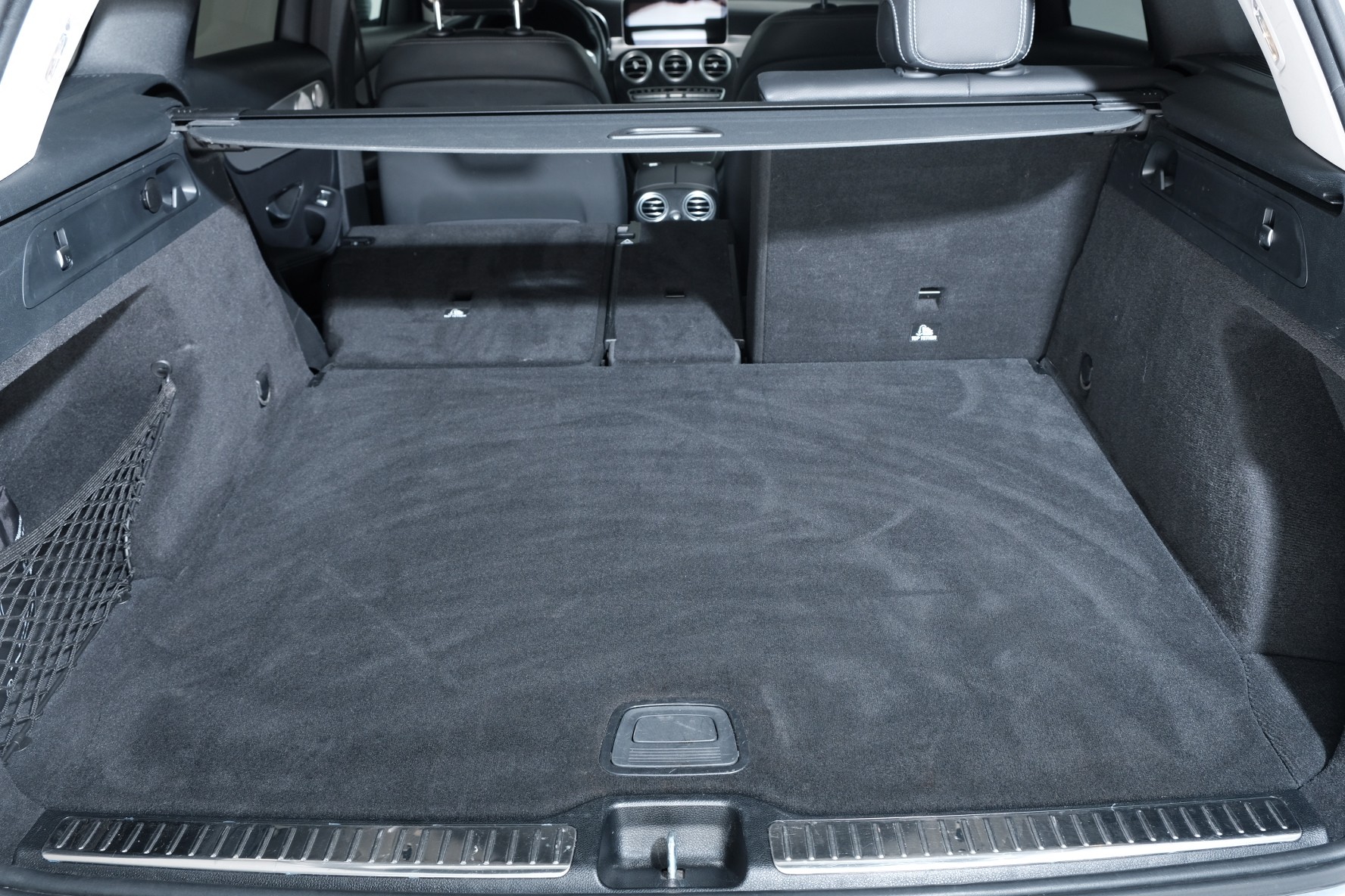 MERCEDES-BENZ GLC 220 d AMG Line 4Matic 9G-Tronic-image-14