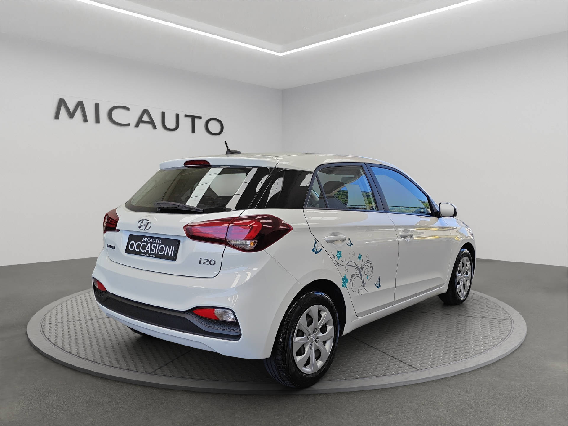 HYUNDAI i20 1.0 T-GDi Amplia-image-2