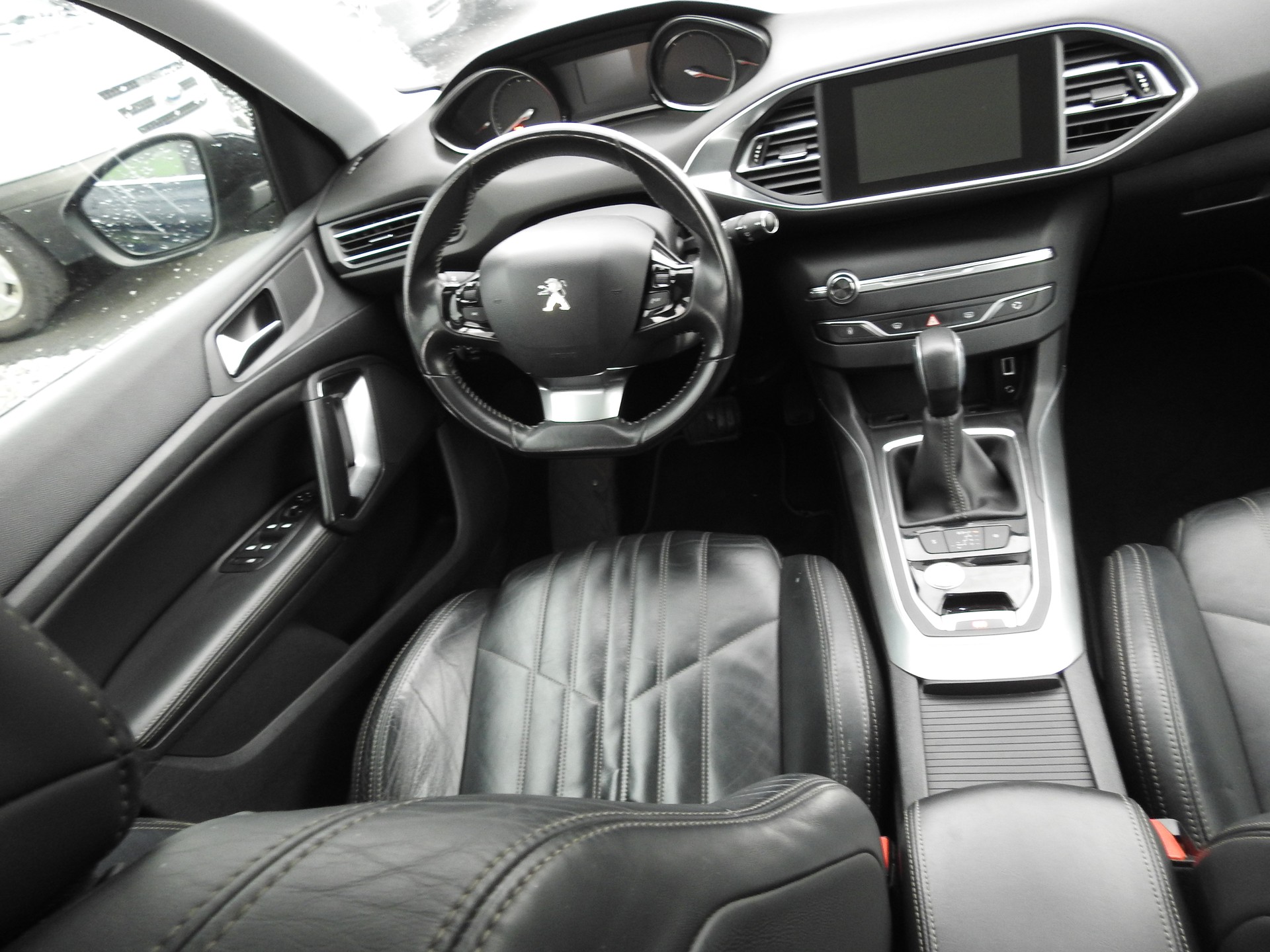 PEUGEOT 308 2.0 BlueHDI Active Automatic-image-17