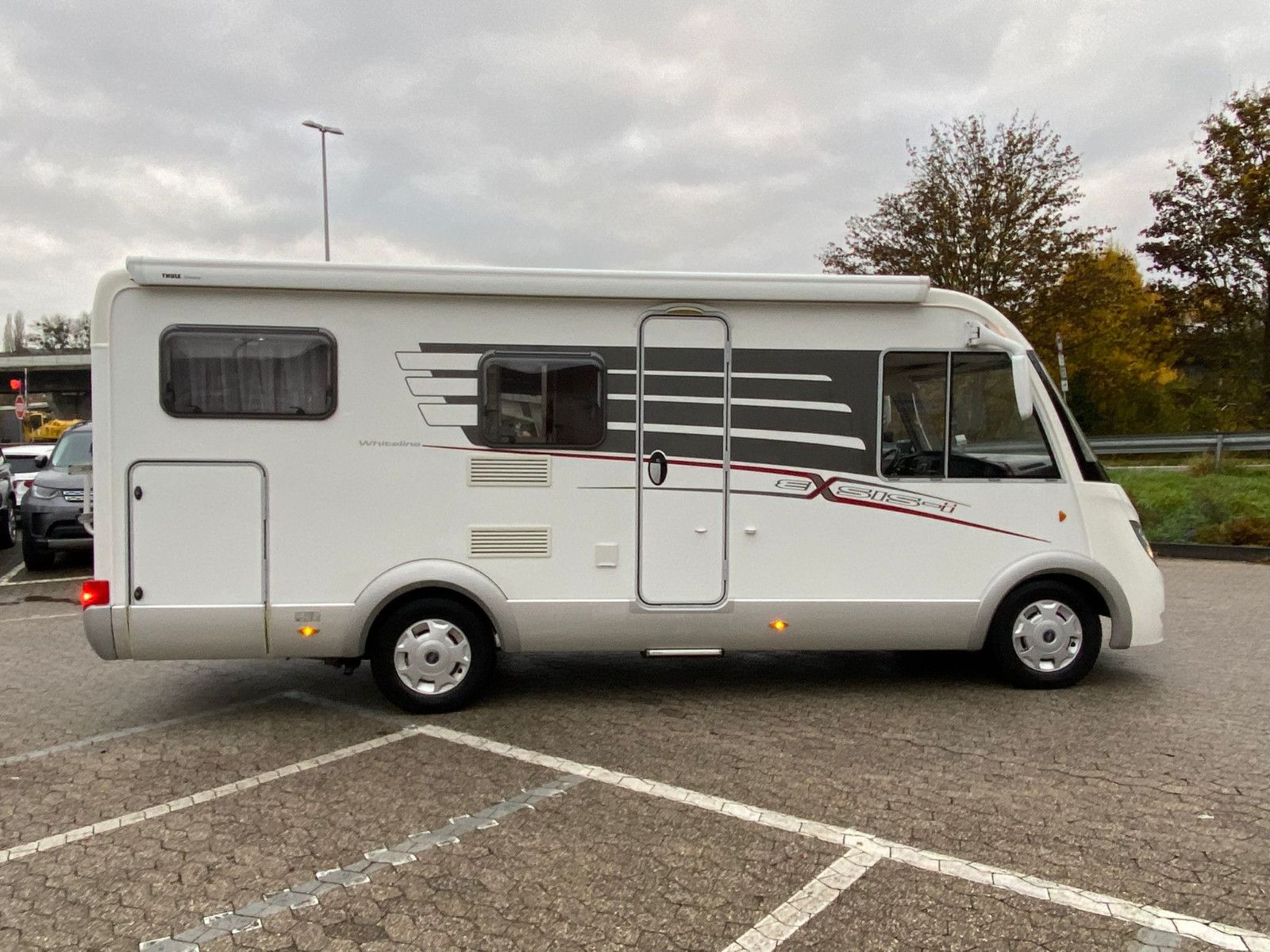 HYMER EX 562 Whiteline 4xBETT+MARKISE+DUSCHE+WC-showroom-element-3