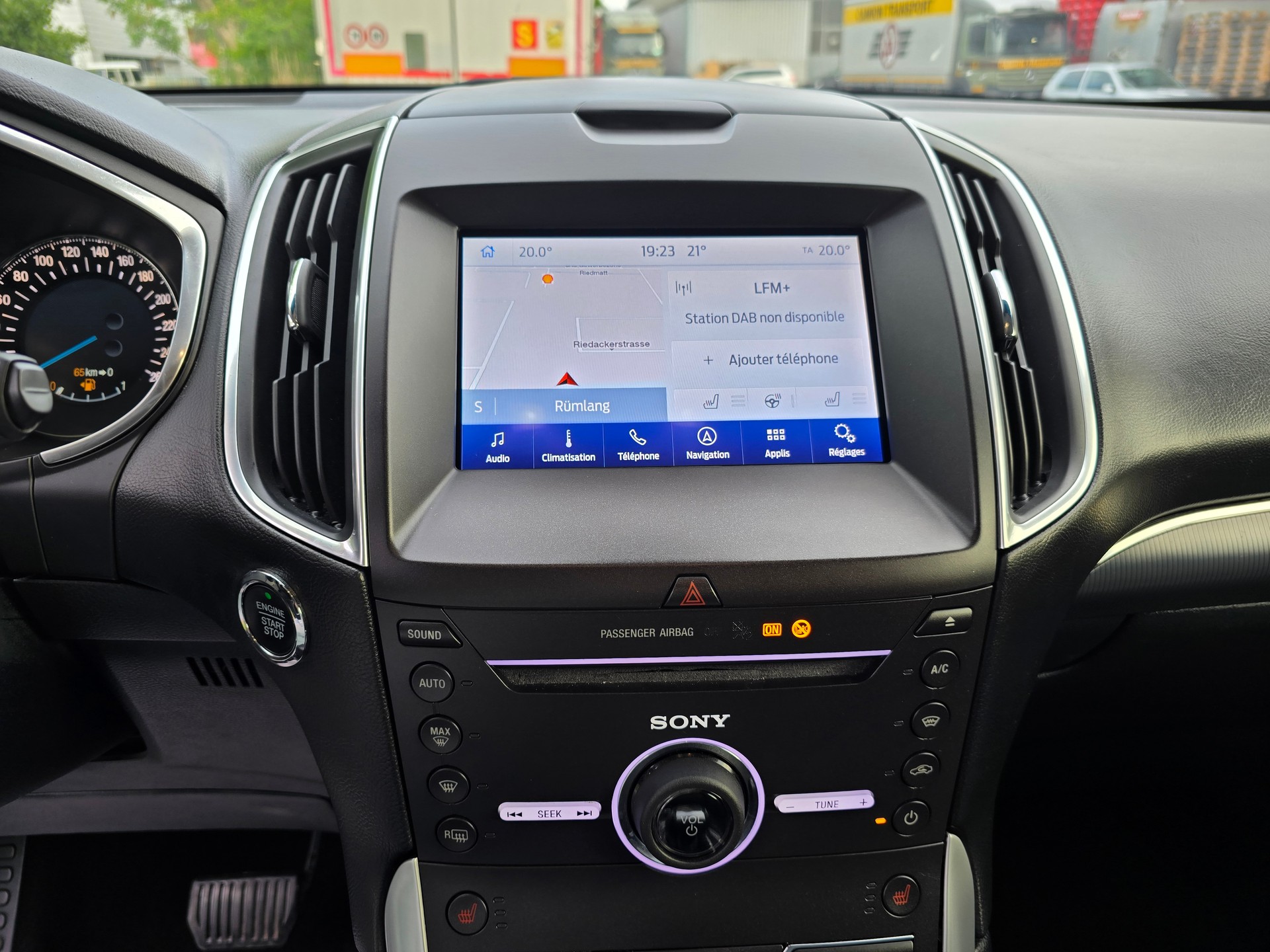 FORD Edge 2.0 TDCi Titanium 4WD PowerShift-image-17