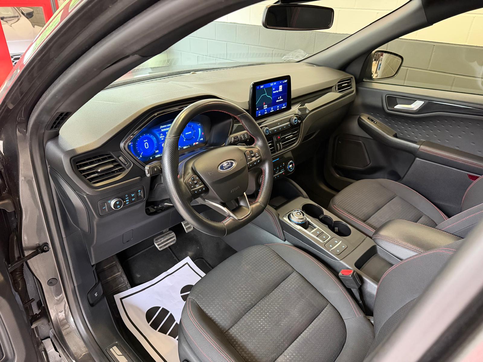FORD Kuga 1.5 TDCi ST-Line Automat // NEU AB MFK!-image-9