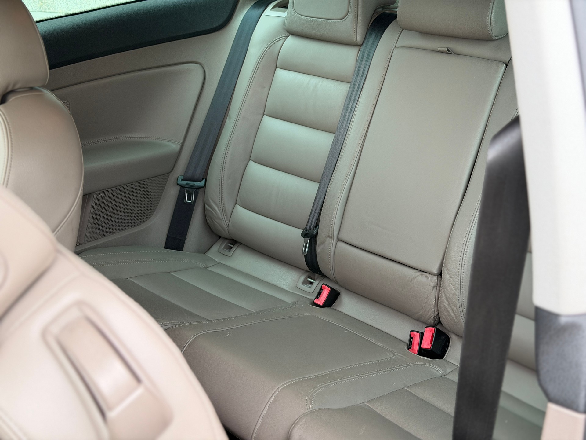 VW Golf R32 4Motion-image-15