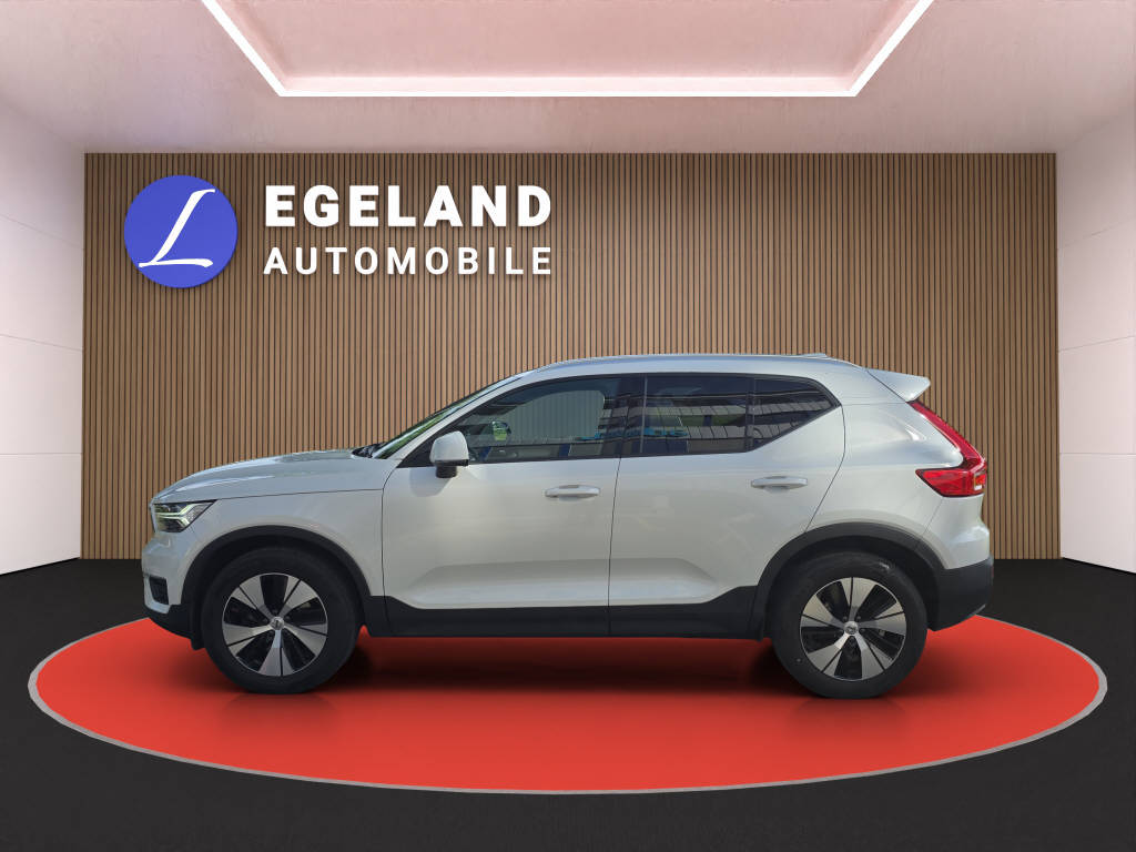 VOLVO XC40 2.0 B4 MH Momentum-image-6