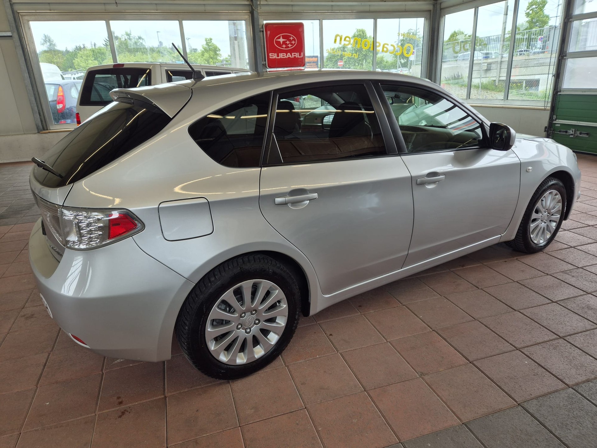 SUBARU Impreza 2.0R Comfort-image-4
