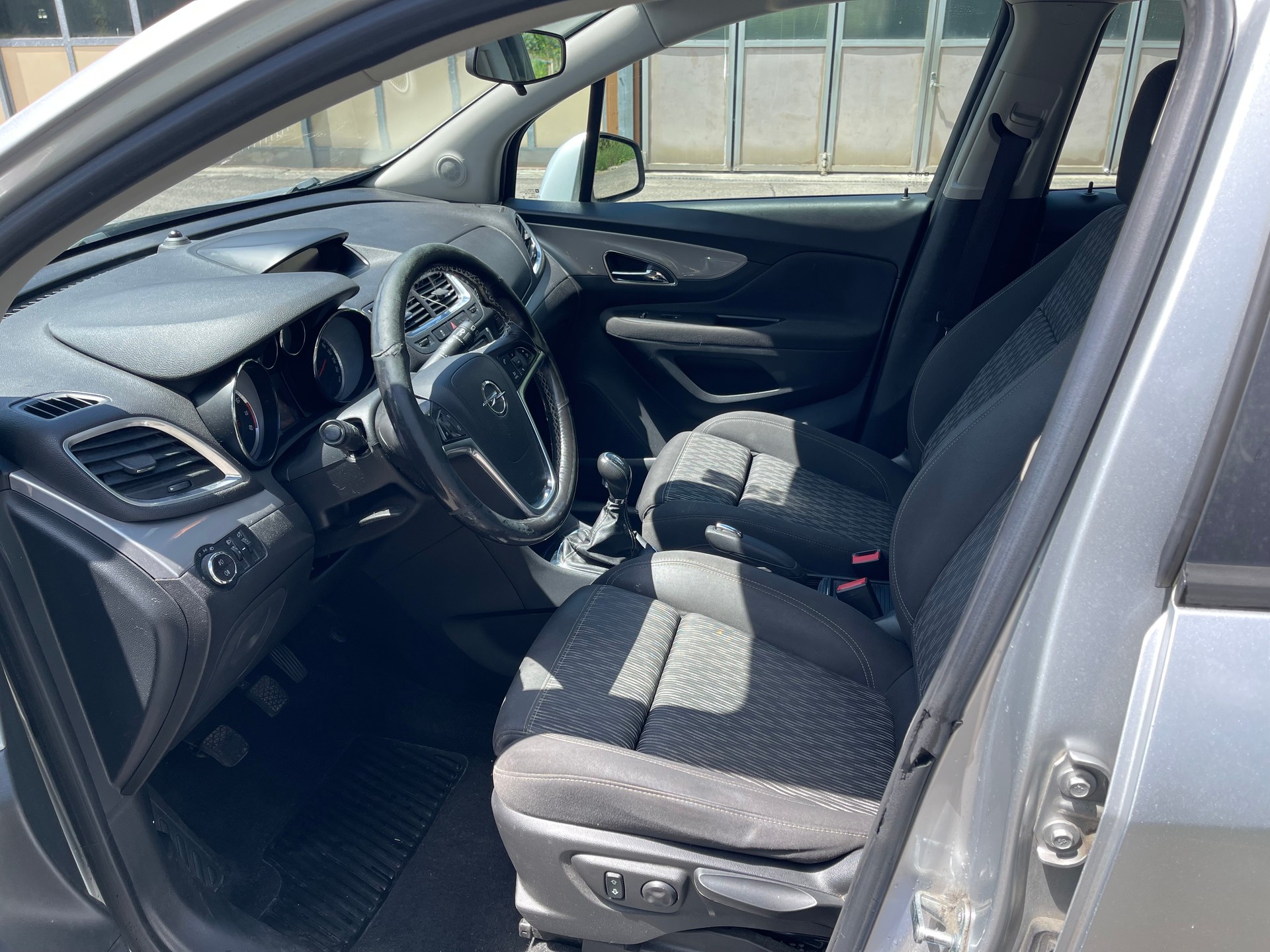 OPEL Mokka 1.6i 16V Cosmo 2WD-image-7