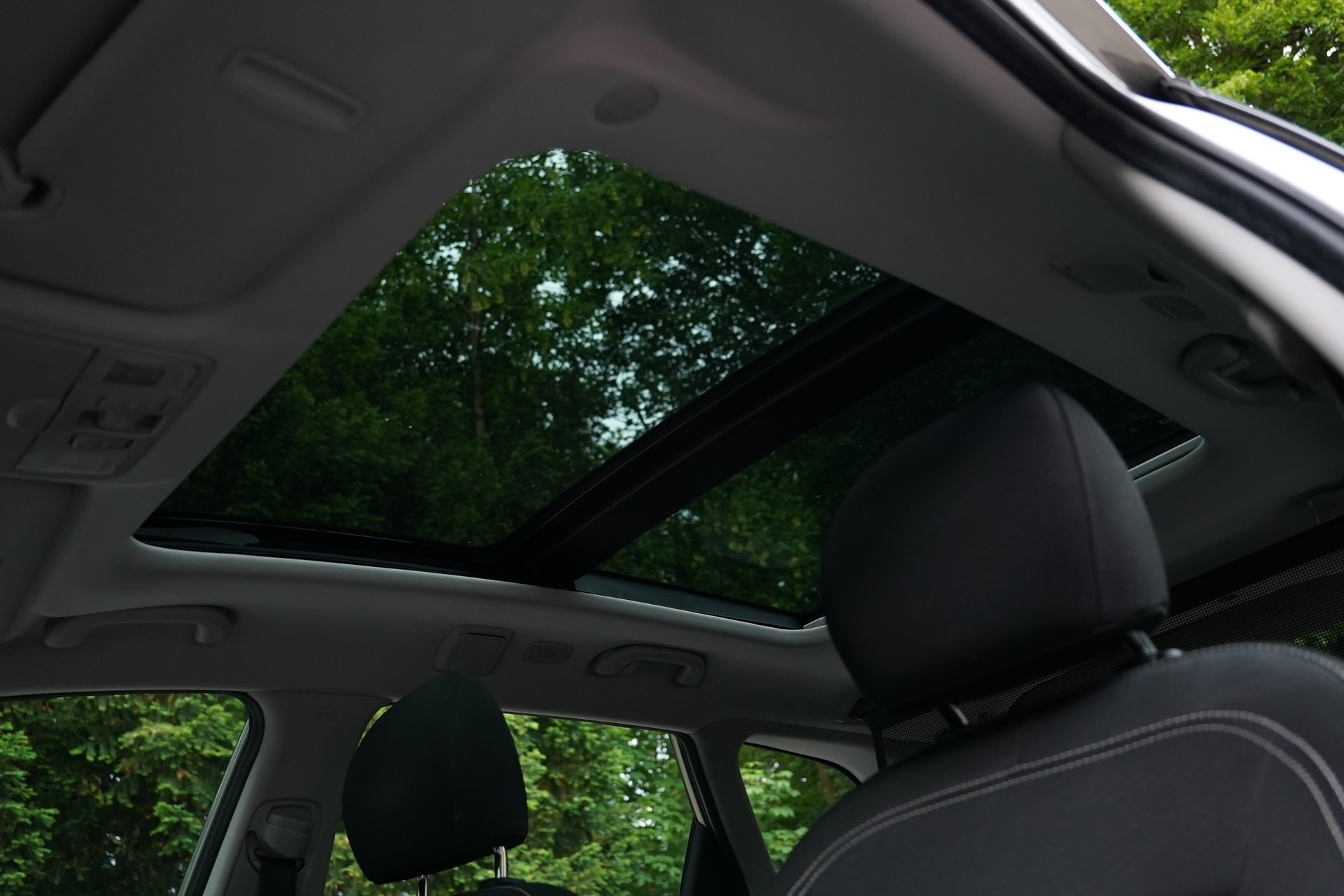 KIA Cee'd Sportswagon 1.6 GDi Style DCT-image-25
