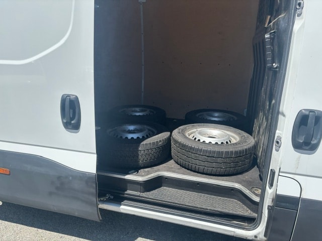 IVECO 35 S 16 A8 SVL-image-12
