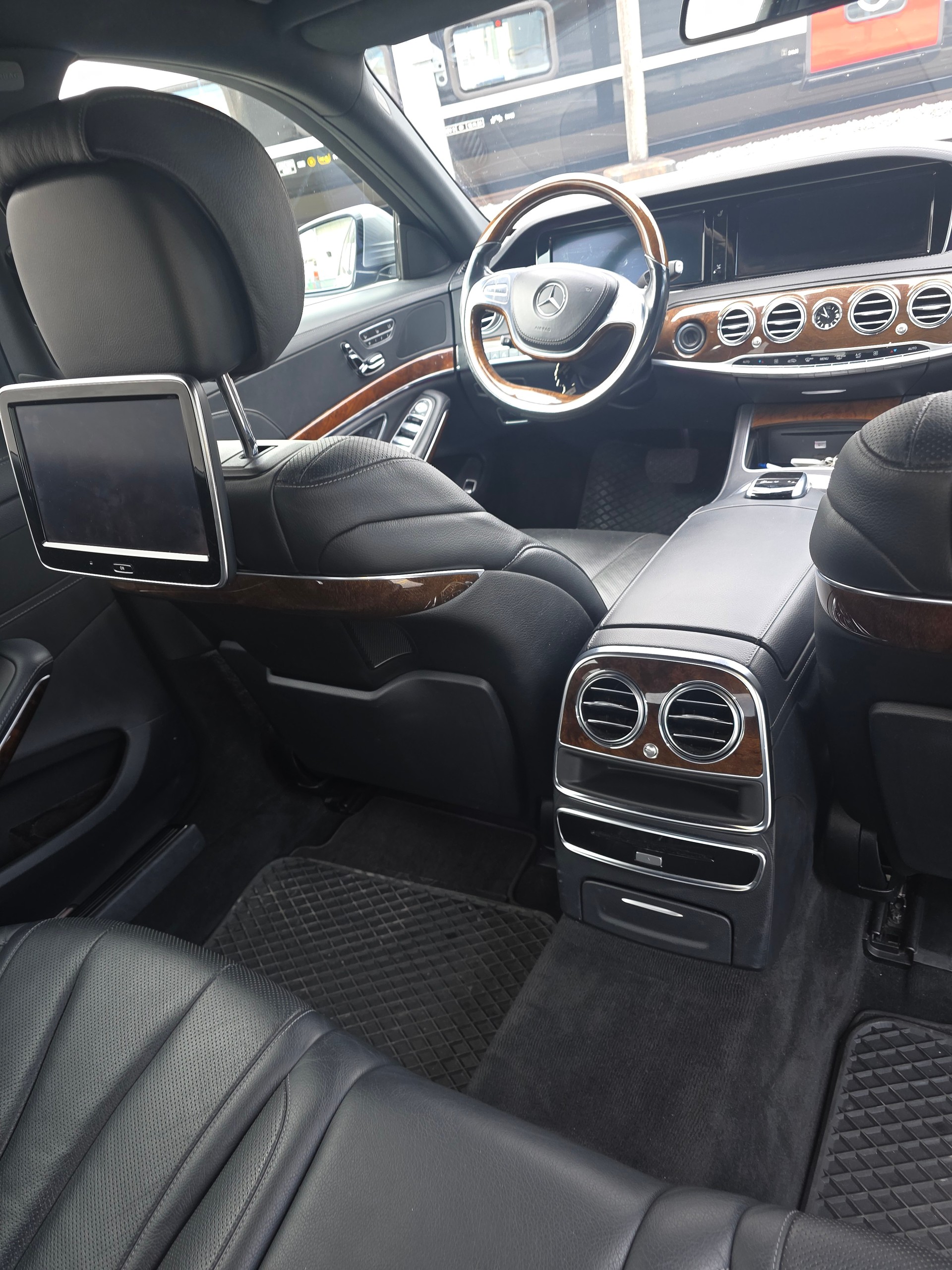 MERCEDES-BENZ S 500 V8 4matic lang-image-1