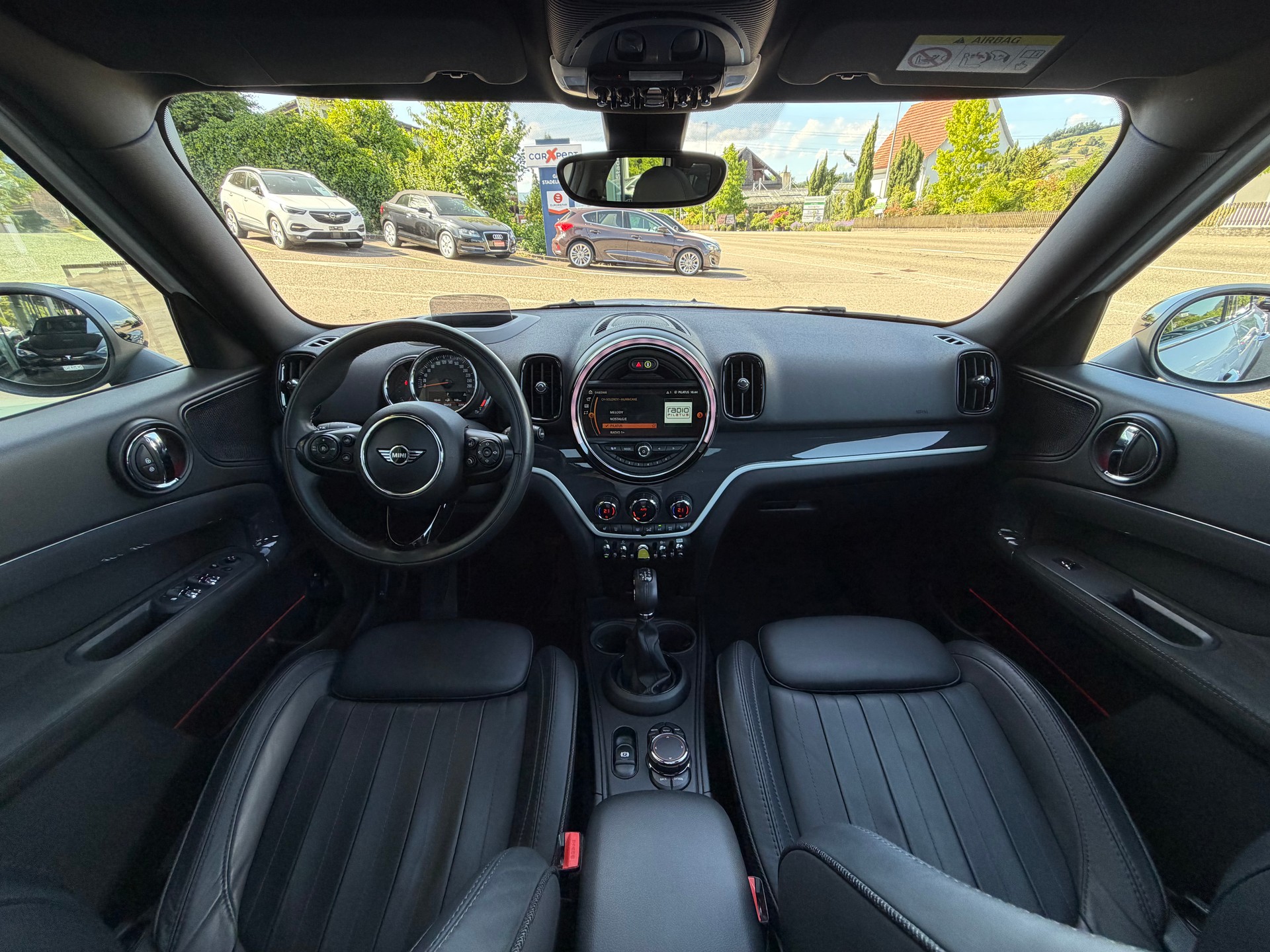 MINI Countryman F60 1.5i Cooper S E ALL4-image-22
