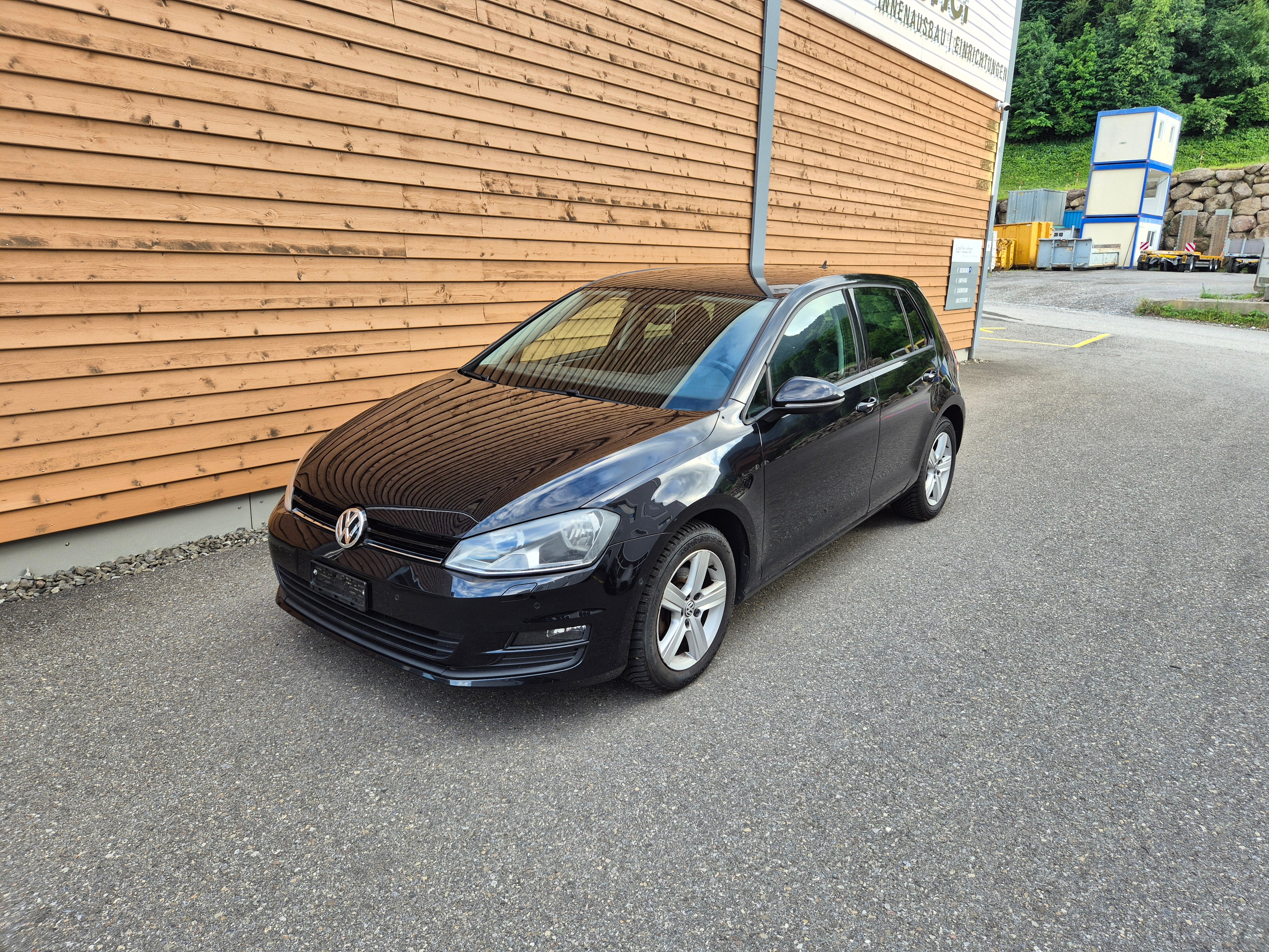 Car photo