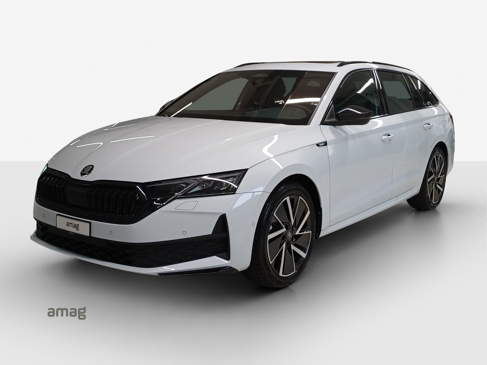 SKODA Octavia Combi 1.5 TSI mHEV DSG Sport Line-image-0