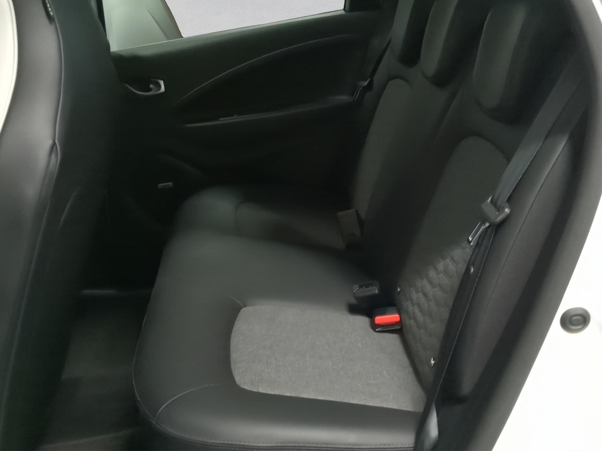 RENAULT Zoe Intens R135 (incl. Batterie)-image-13