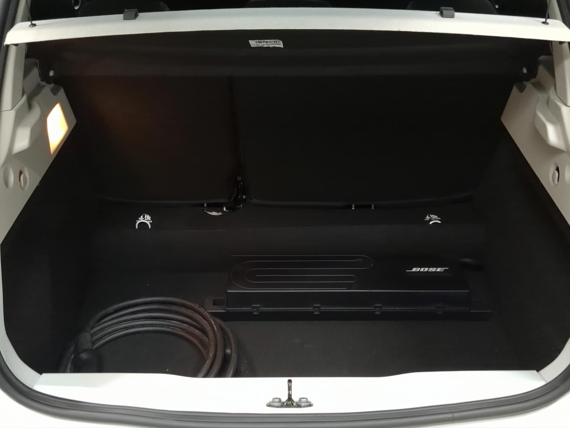 RENAULT Zoe Intens R135 (incl. Batterie)-image-14