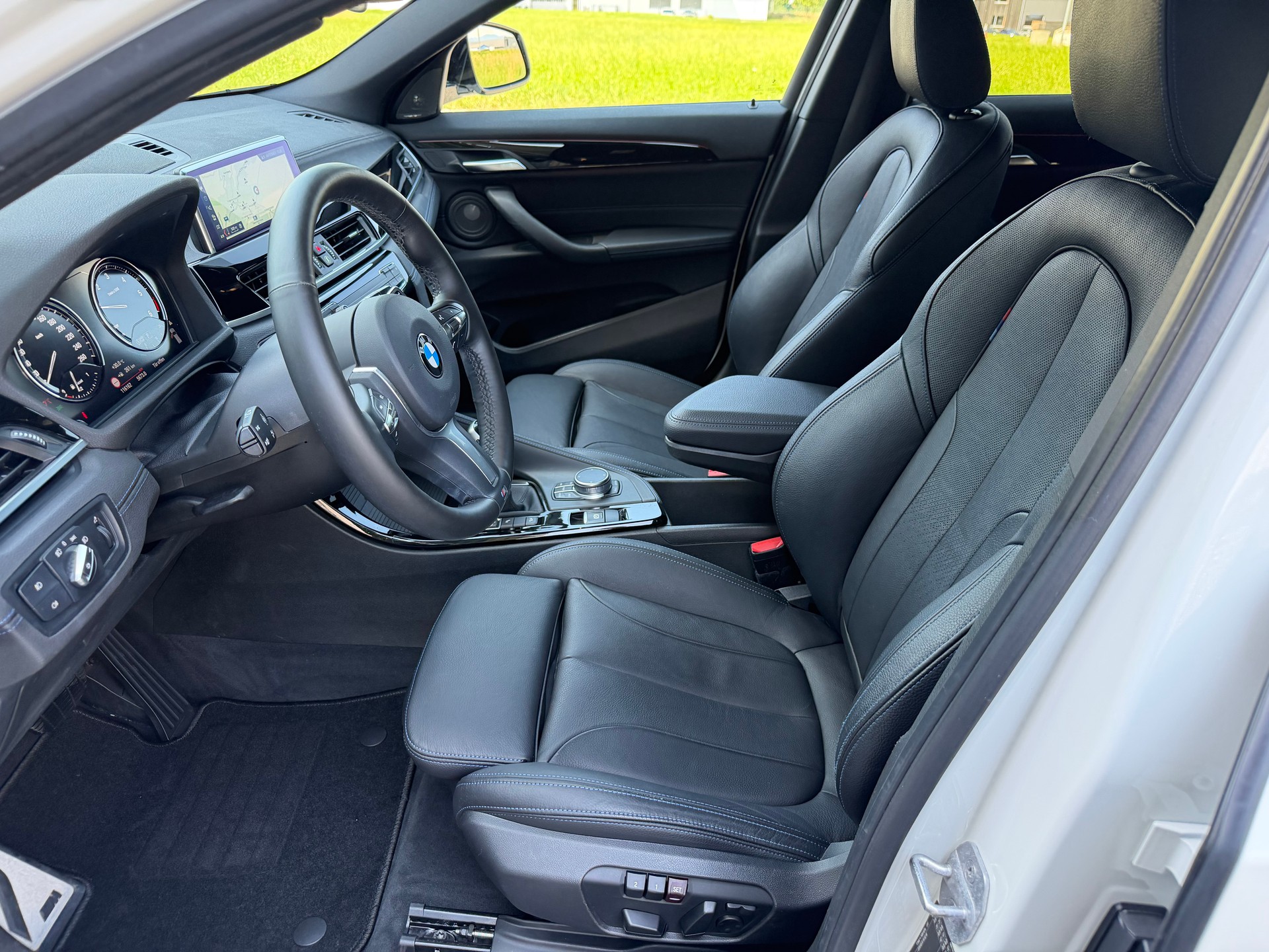 BMW X2 xDrive 20d M Sport Steptronic-image-8