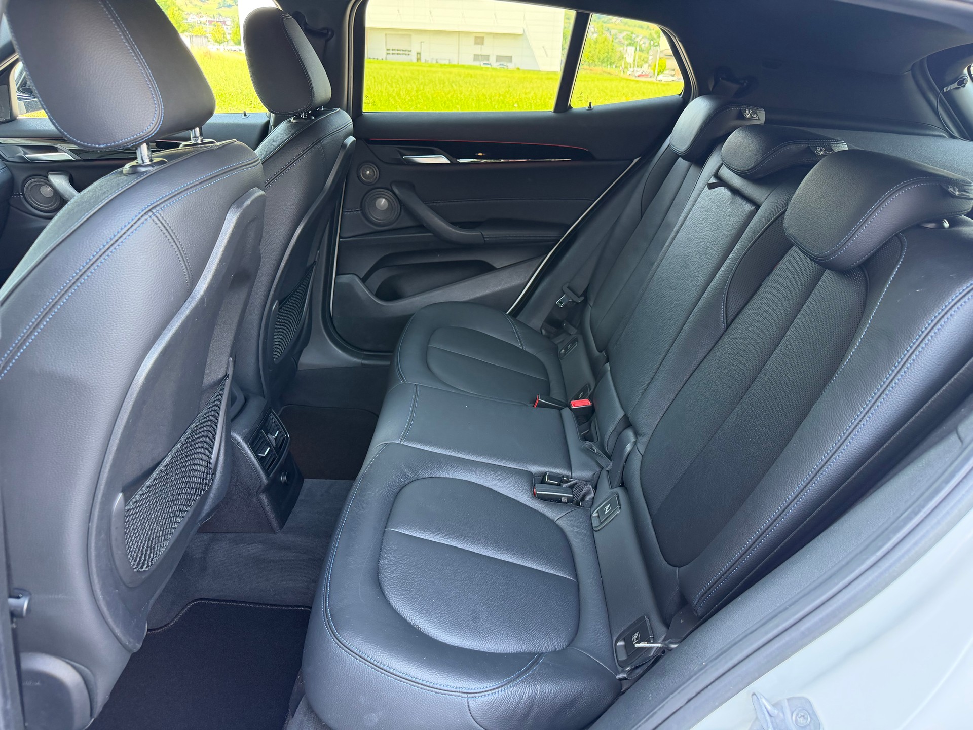 BMW X2 xDrive 20d M Sport Steptronic-image-11