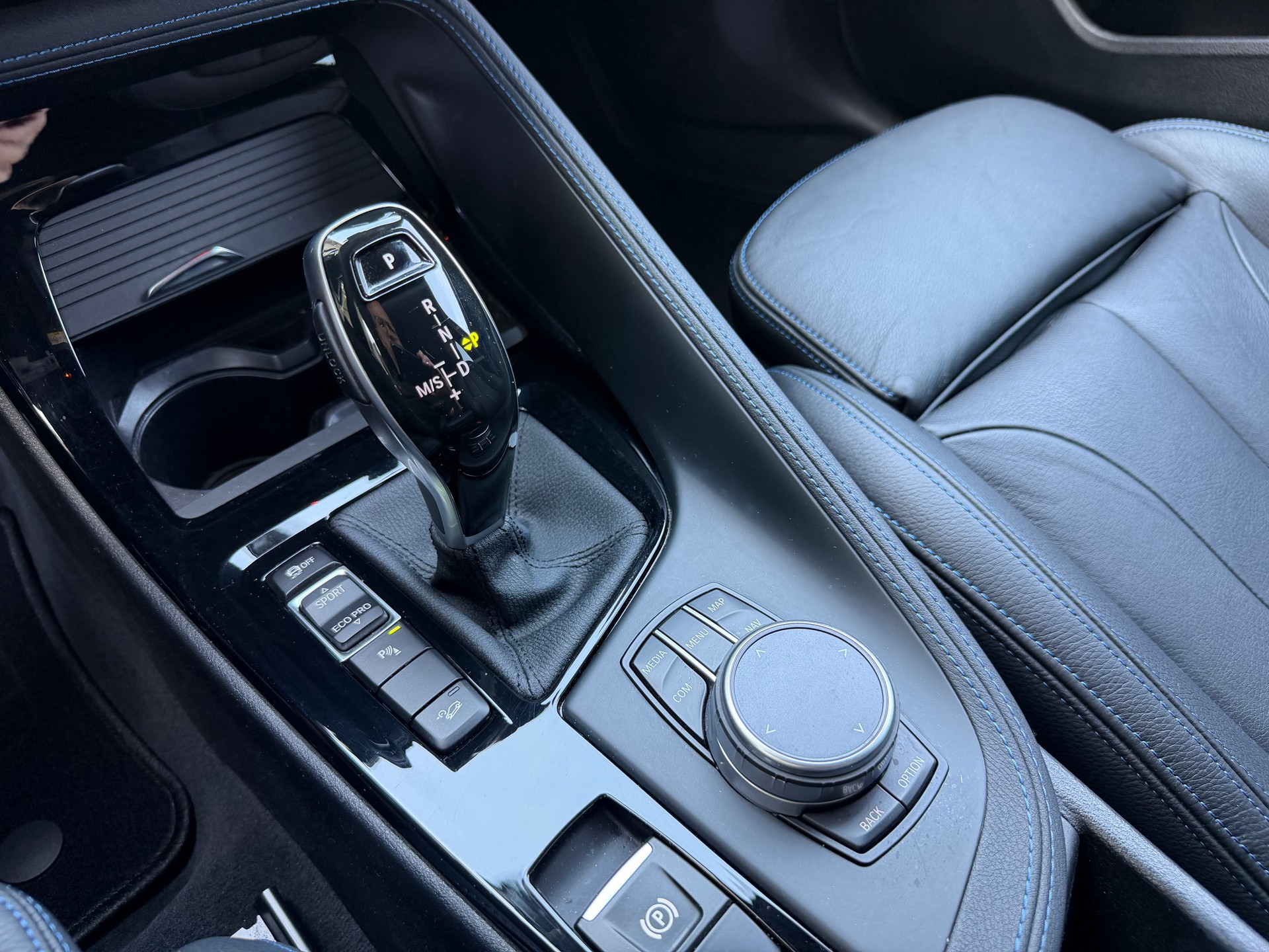 BMW X2 xDrive 20d M Sport Steptronic-image-10