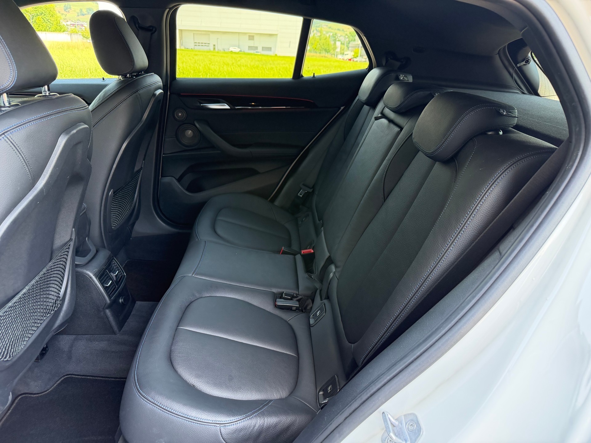 BMW X2 xDrive 20d M Sport Steptronic-image-9