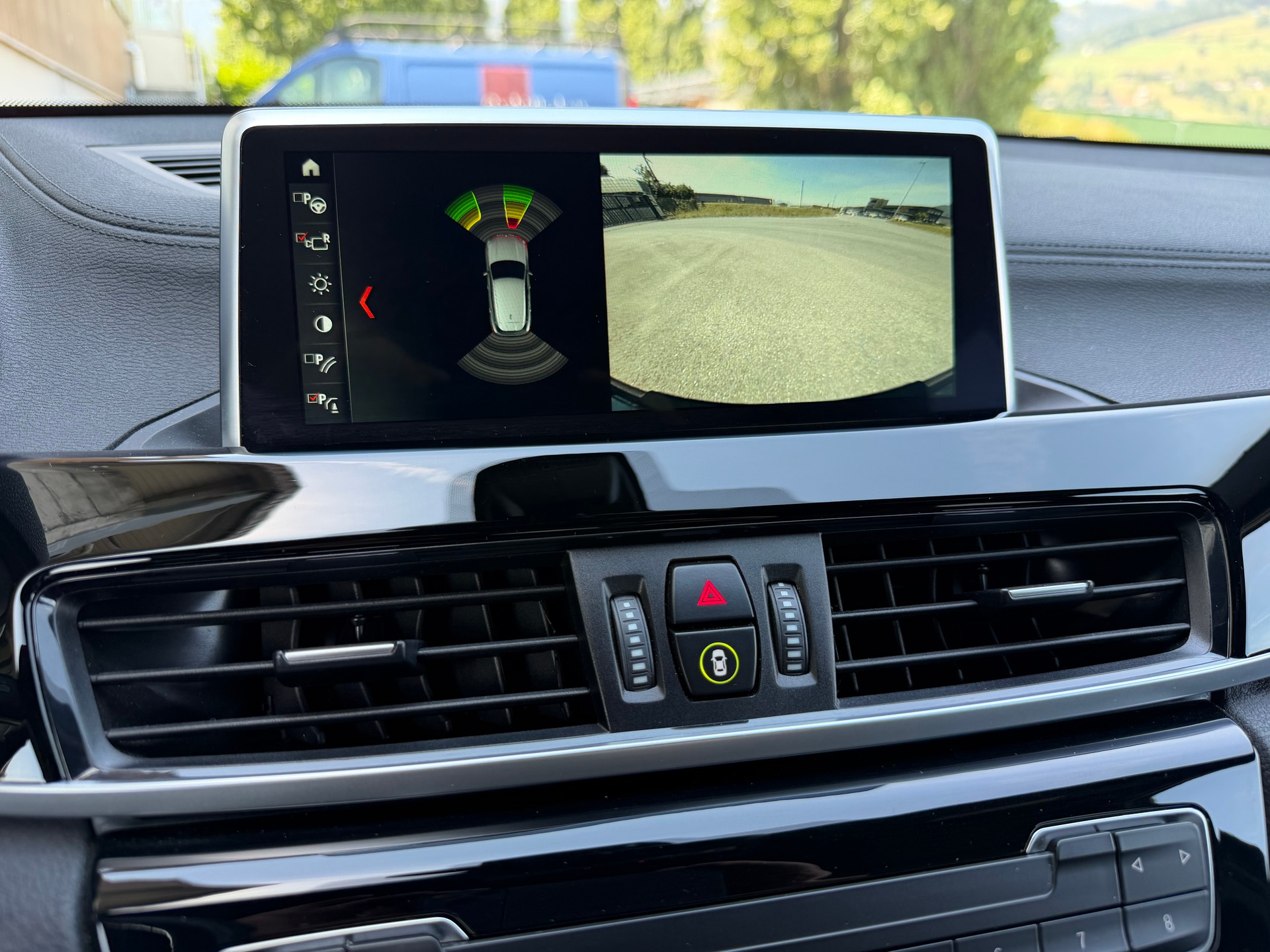 BMW X2 xDrive 20d M Sport Steptronic-image-12