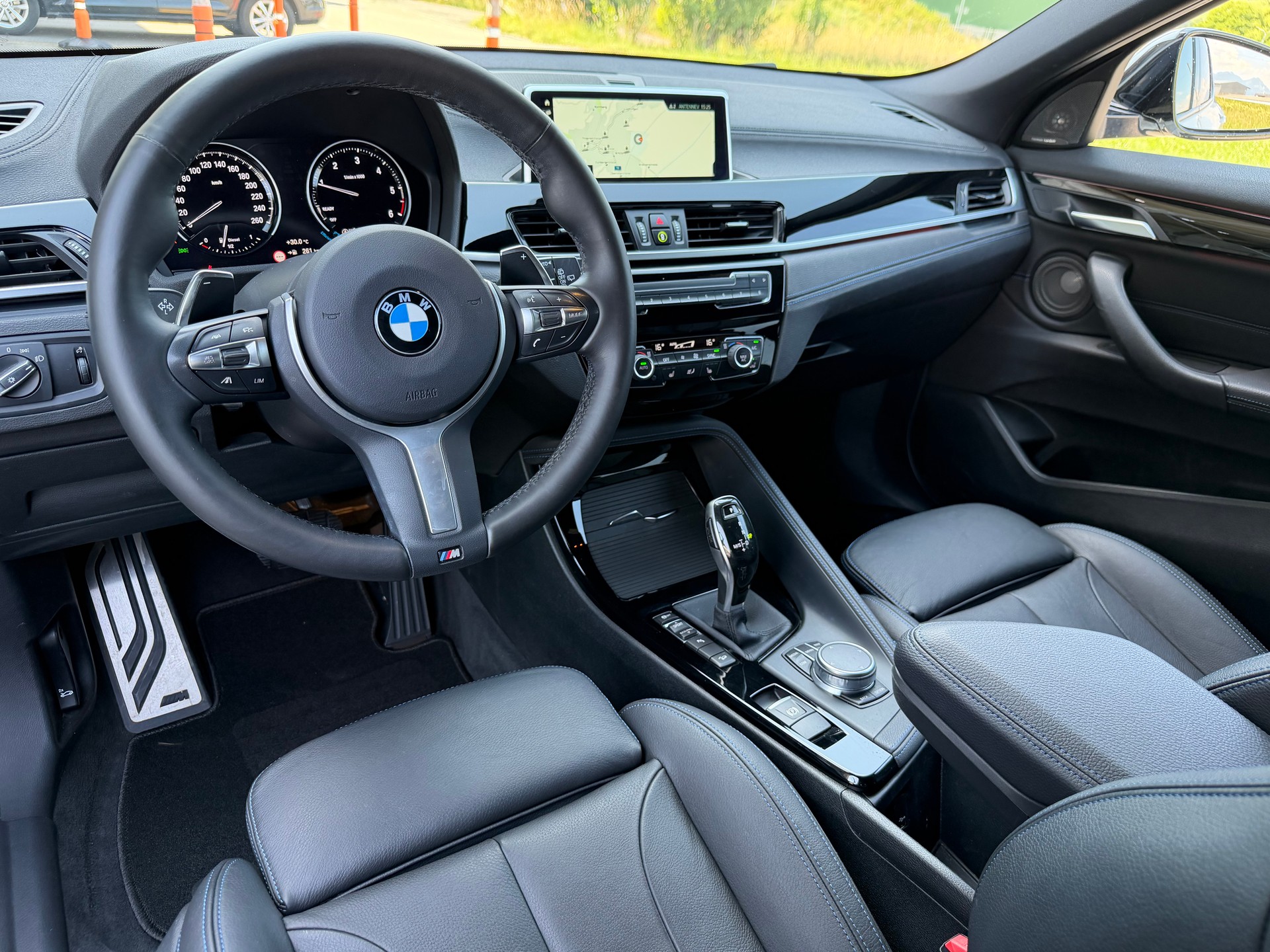 BMW X2 xDrive 20d M Sport Steptronic-image-9