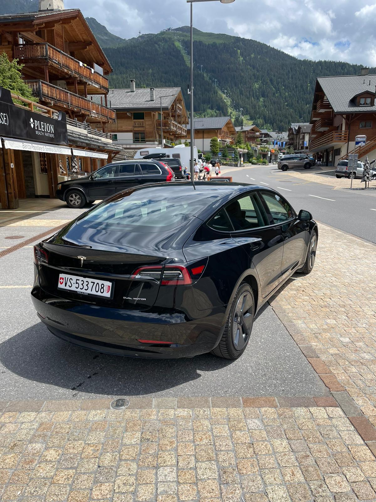 TESLA Long Range D-image-1