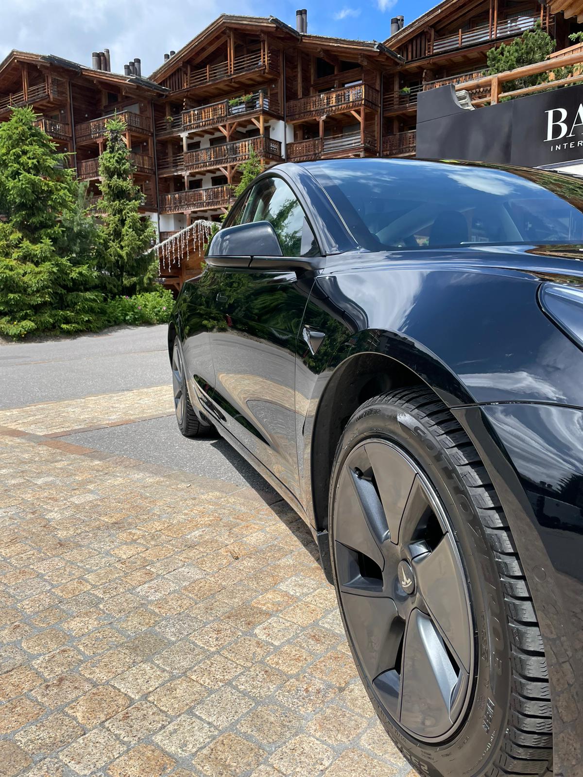TESLA Long Range D-image-5
