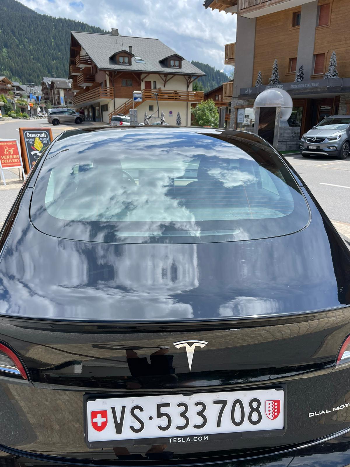 TESLA Long Range D-image-4