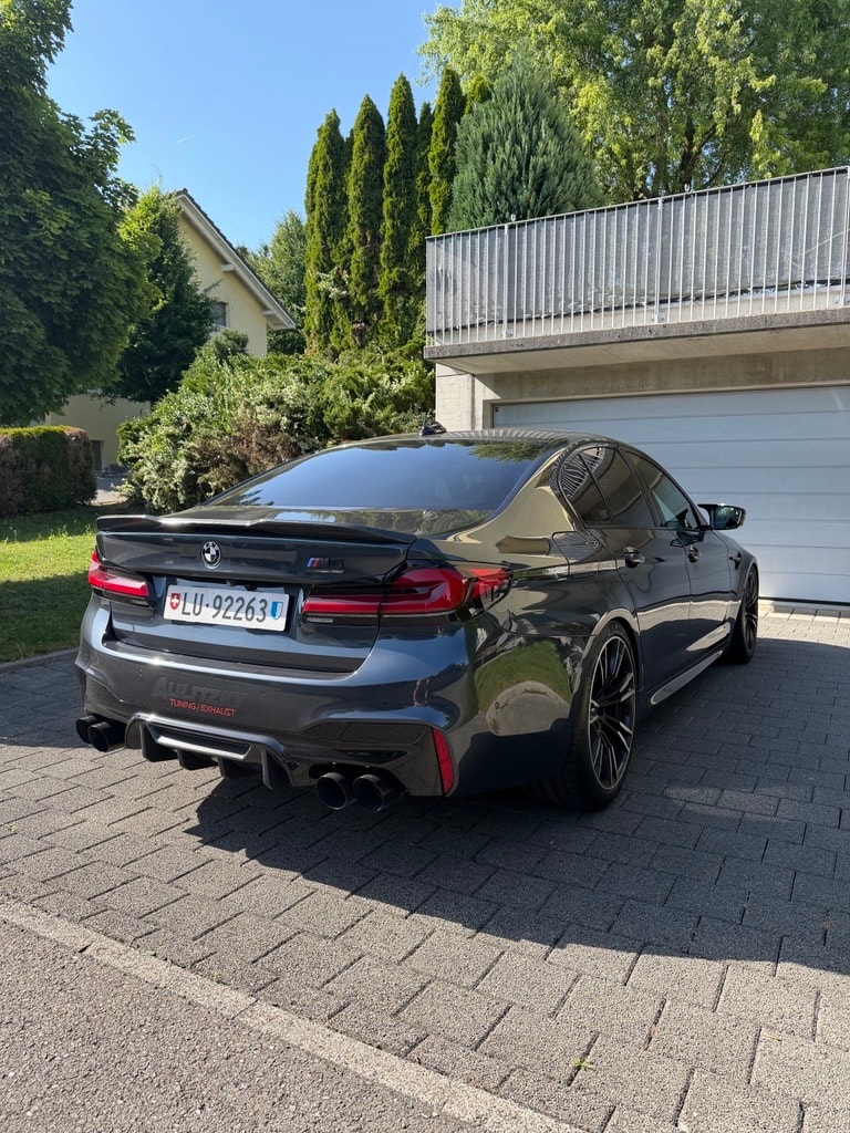 BMW M5 Competition xDrive-image-3