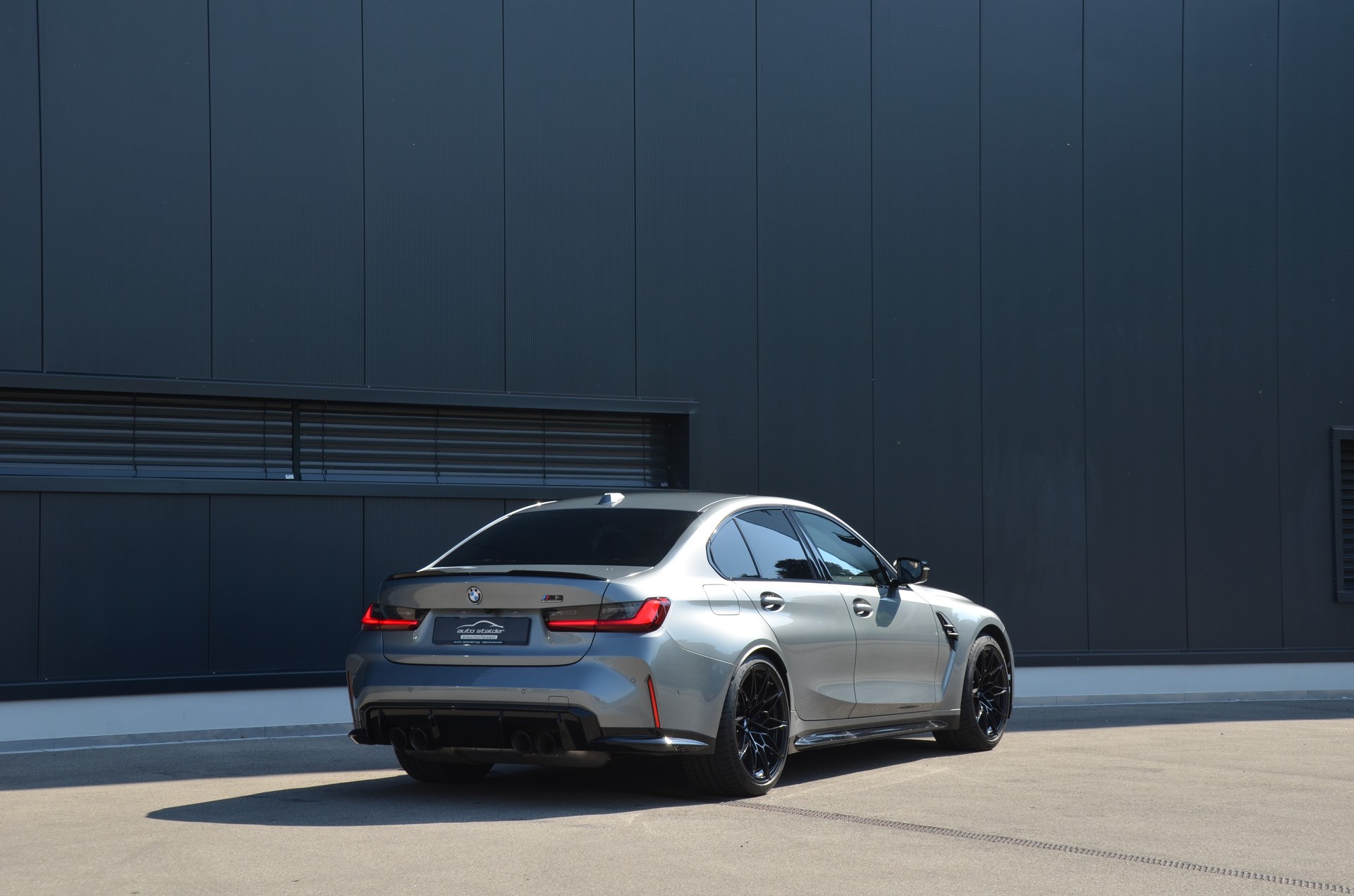 BMW M3 Competition M xDrive-image-2